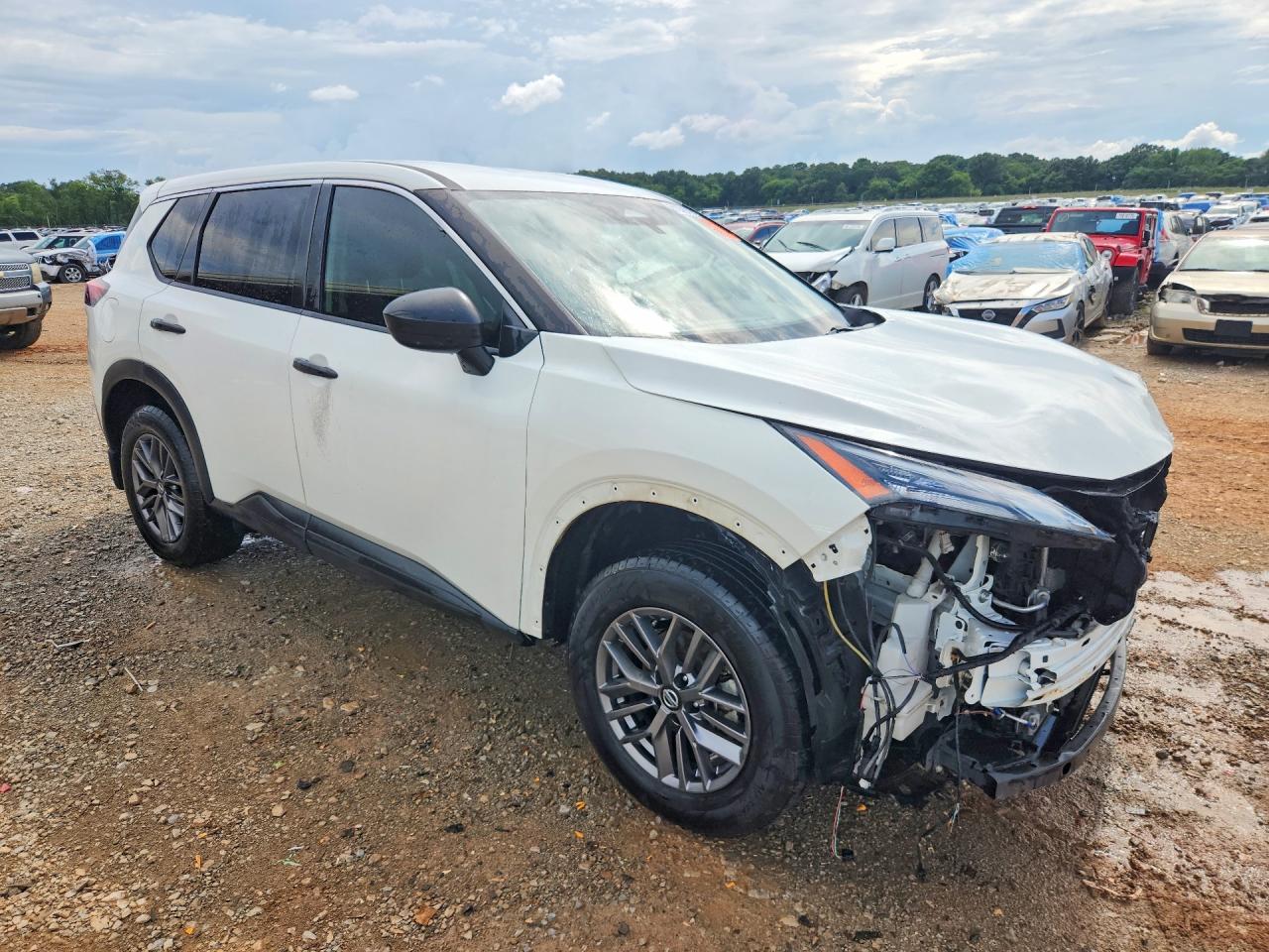 2021 Nissan Rogue S White vin: JN8AT3AA0MW003718