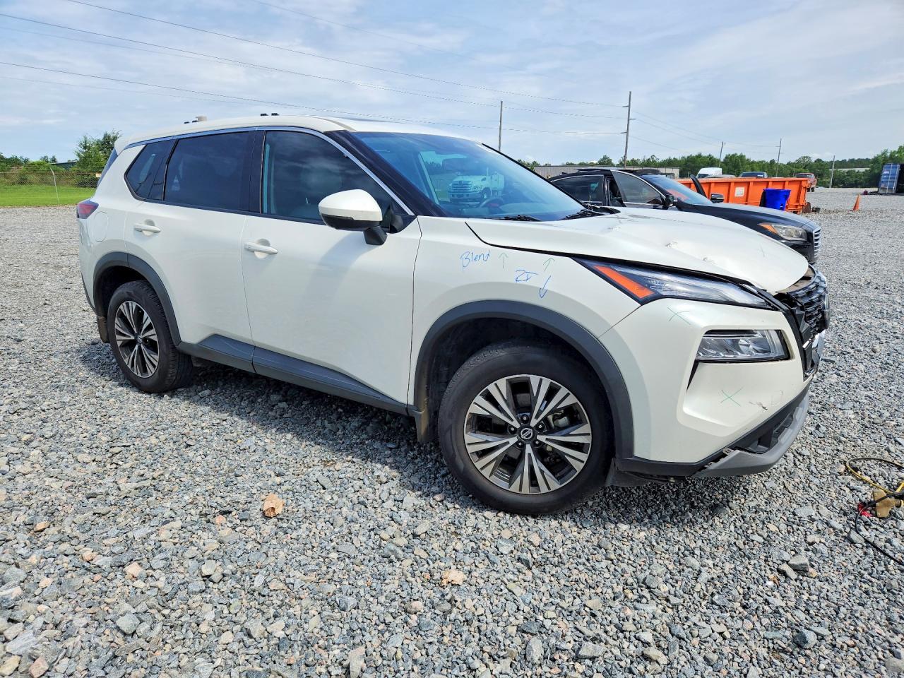 2021 Nissan Rogue Sv Белый vin: JN8AT3BA7MW022507