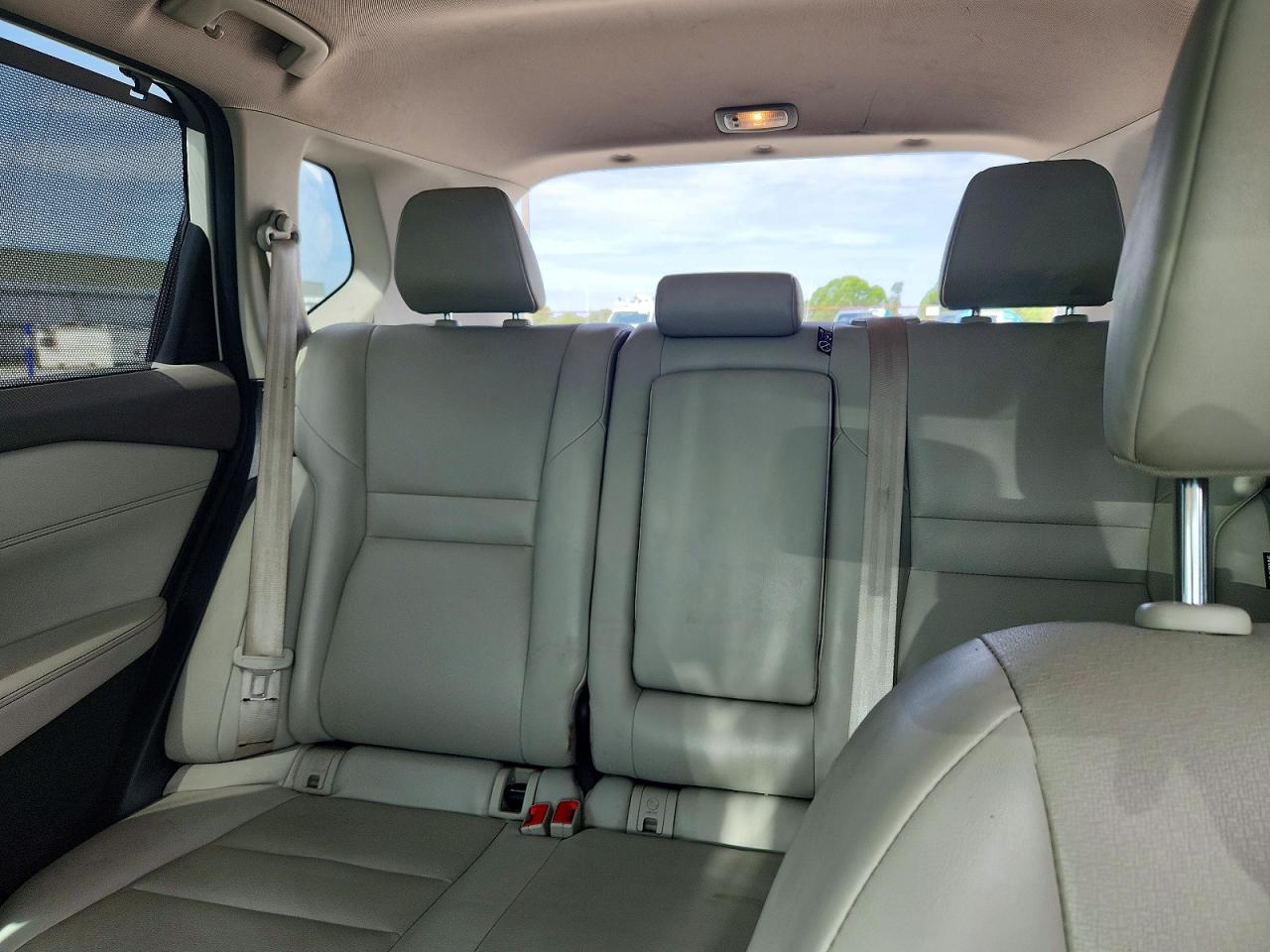 2021 Nissan Rogue Sv Белый vin: JN8AT3BA7MW022507