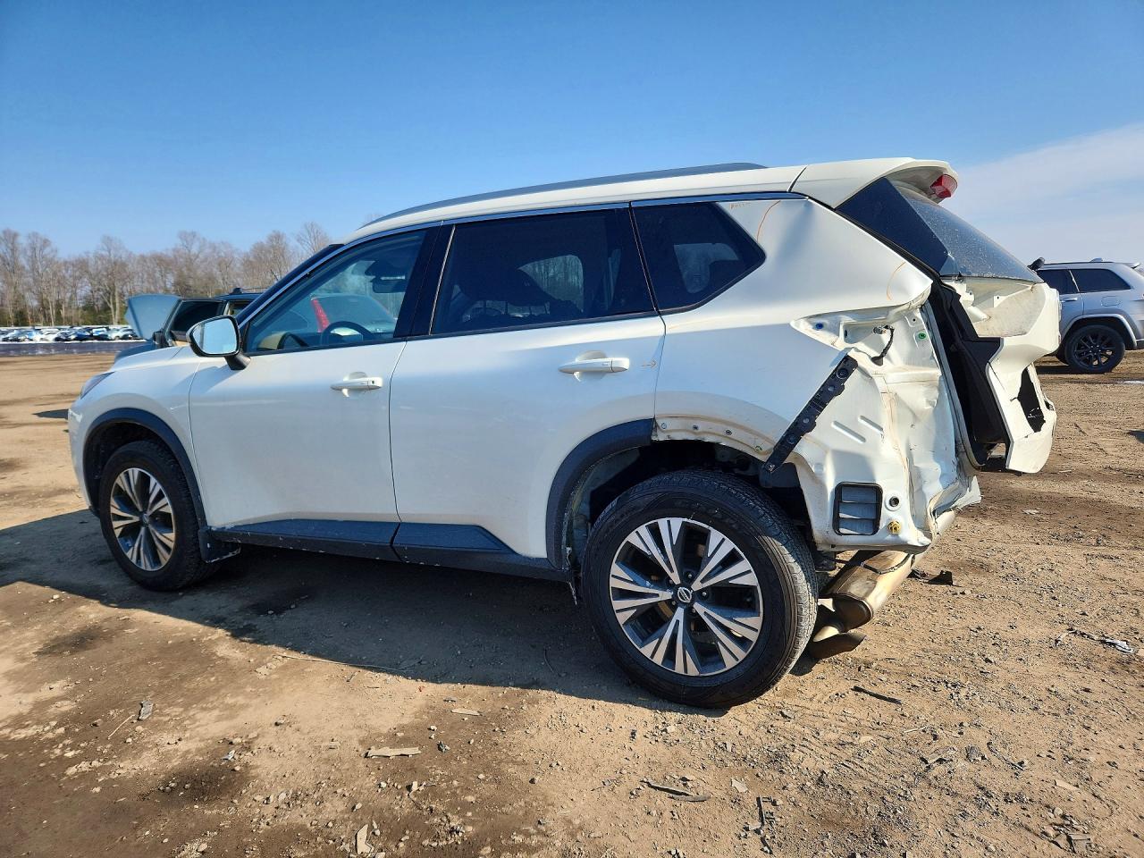 2021 Nissan Rogue Sv Белый vin: JN8AT3BB4MW209289