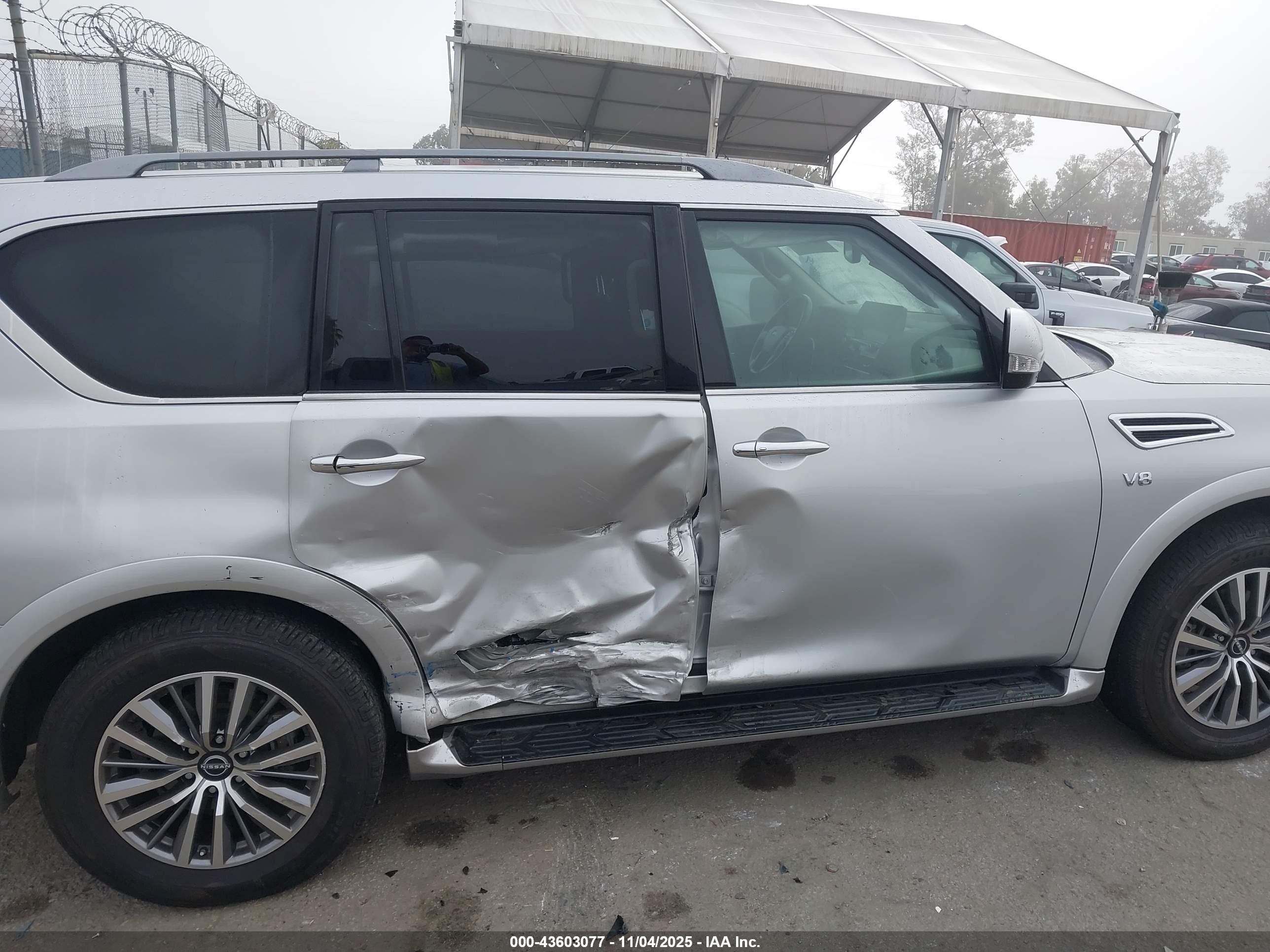 2022 Nissan Armada Sv 2wd Silver vin: JN8AY2AC3N9162732