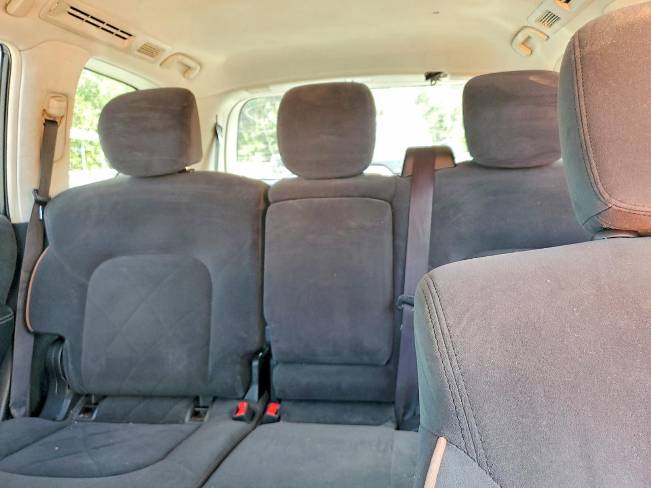 2019 Nissan Armada Sv Gray vin: JN8AY2NC1K9588425