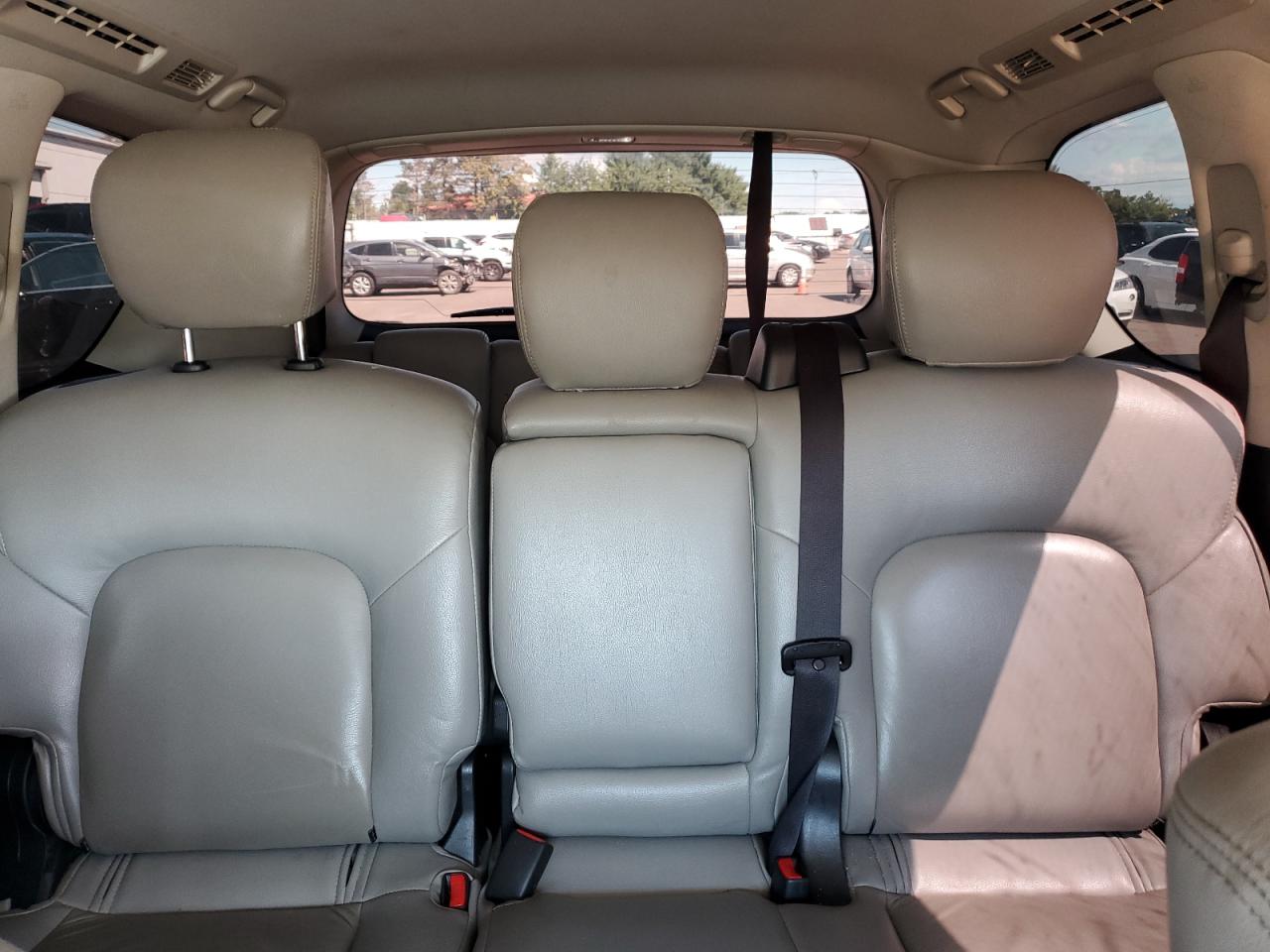 2018 Nissan Armada Sv Серебряный vin: JN8AY2NC7J9558182