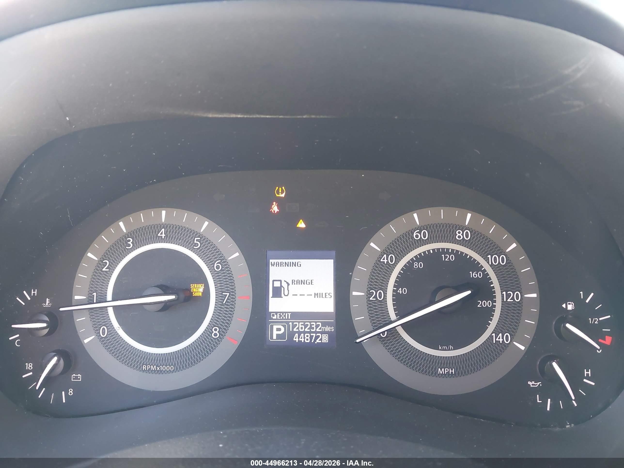 2017 Nissan Armada Platinum/sl/sv White vin: JN8AY2NC8H9500348