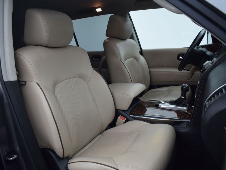 2017 Nissan Armada Platinum Серый vin: JN8AY2NF3H9300570