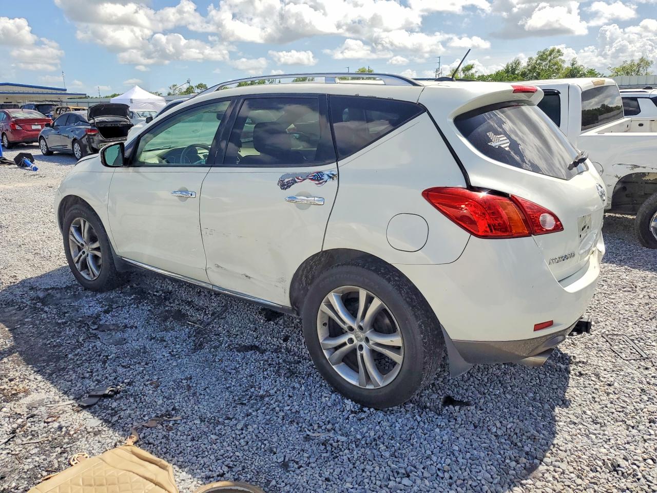 2009 Nissan Murano S White vin: JN8AZ18W49W132623