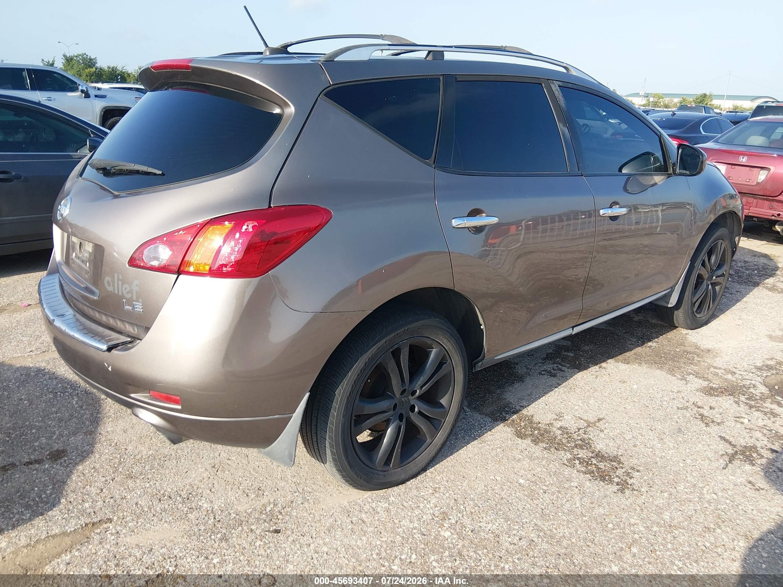 2010 Nissan Murano Le Tan vin: JN8AZ1MU0AW011161