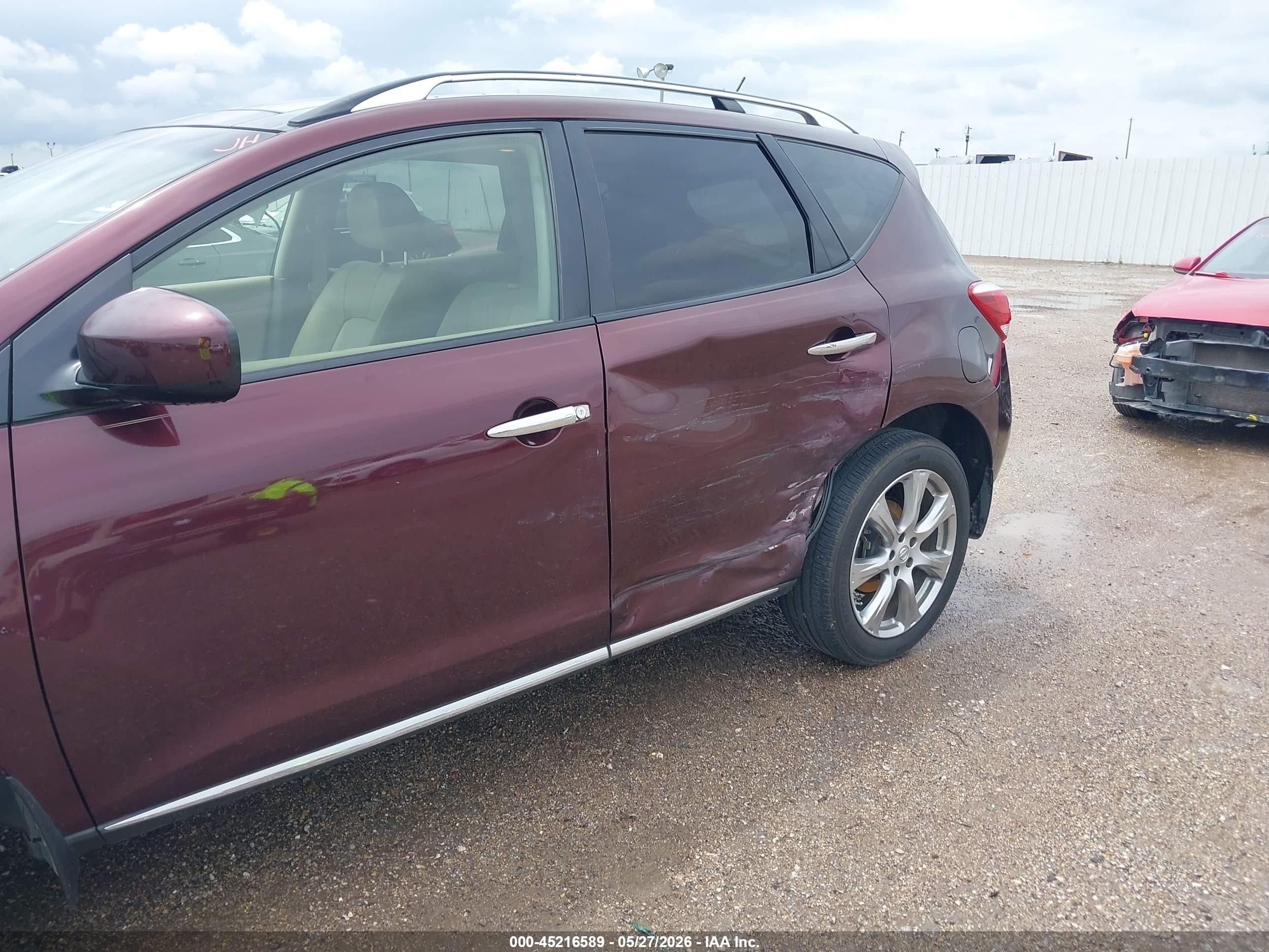 2013 Nissan Murano Le Maroon vin: JN8AZ1MU8DW201259