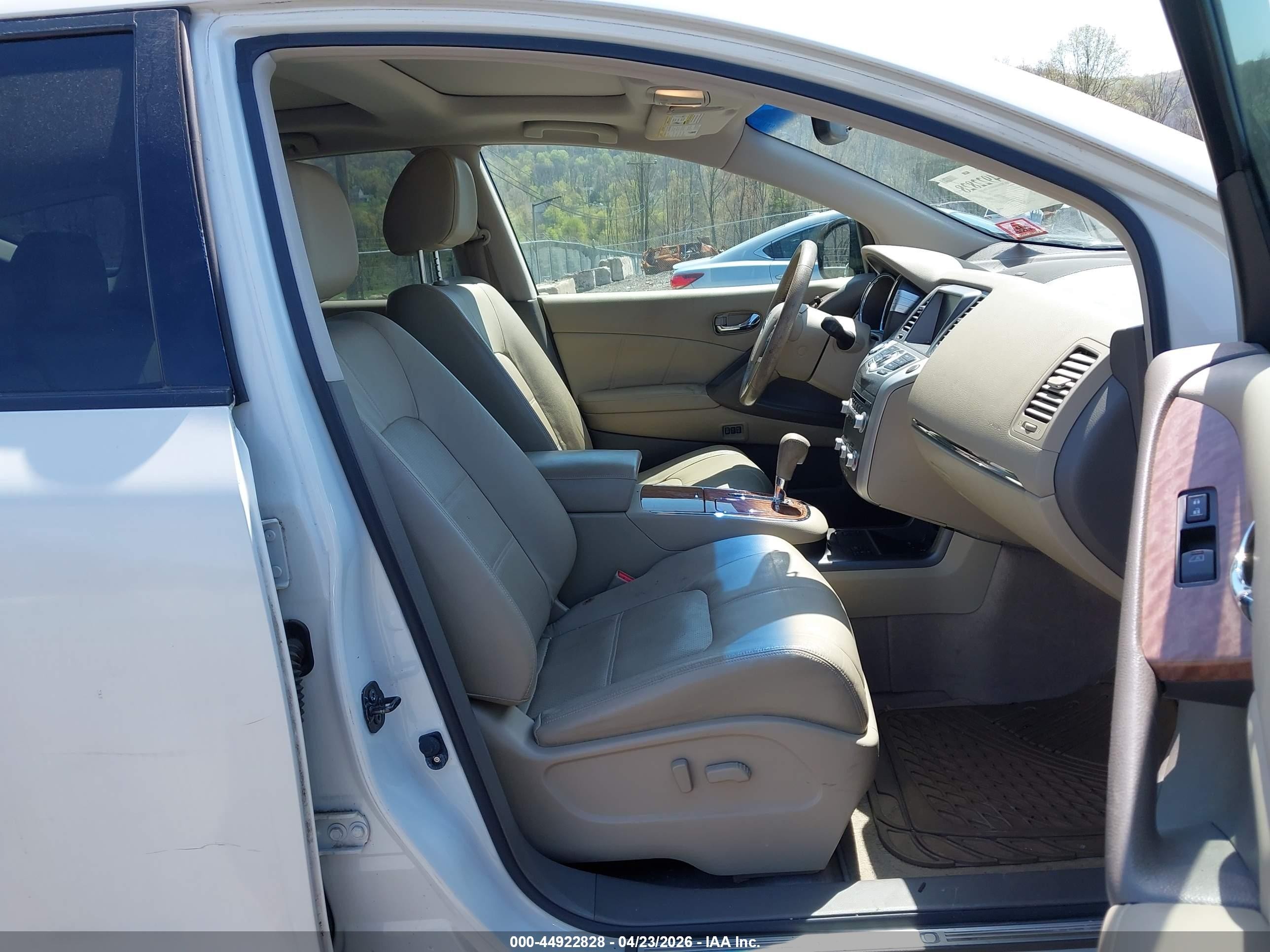 2011 Nissan Murano Le White vin: JN8AZ1MW8BW187720
