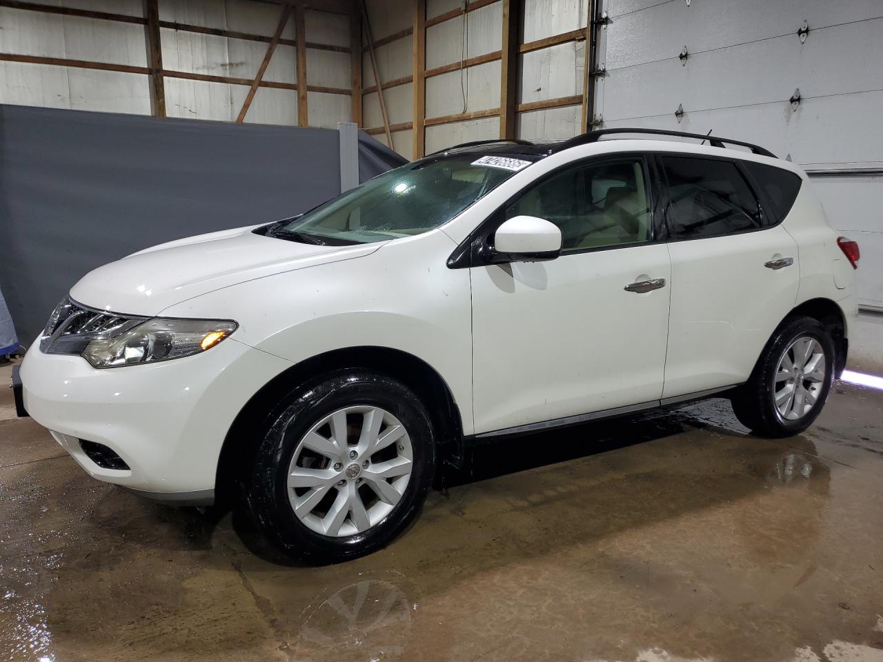 2012 Nissan Murano S White vin: JN8AZ1MWXCW208312 Damage: Left Front Fender, Chipped, 9