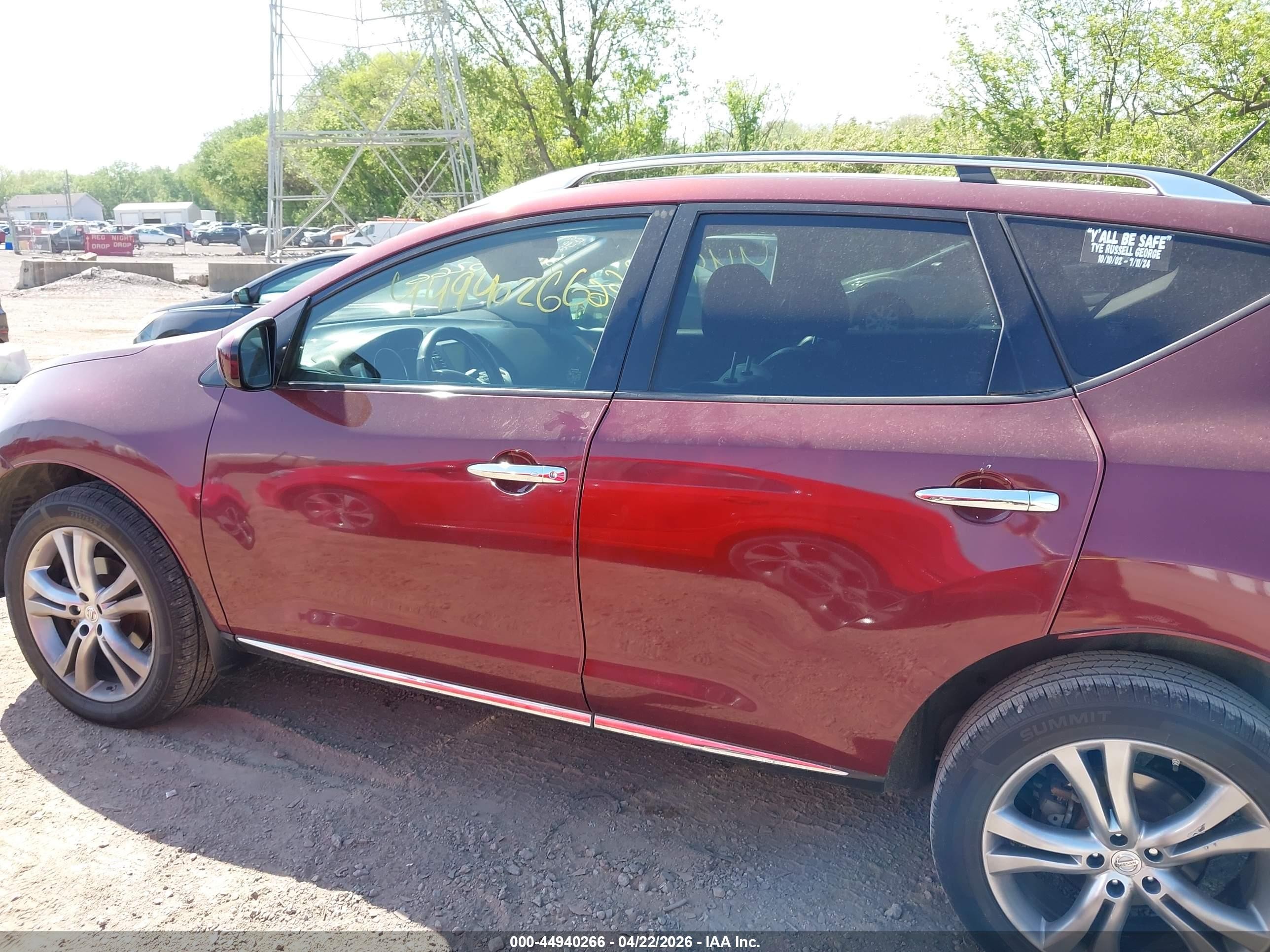 2012 Nissan Murano Le Red vin: JN8AZ1MWXCW236014