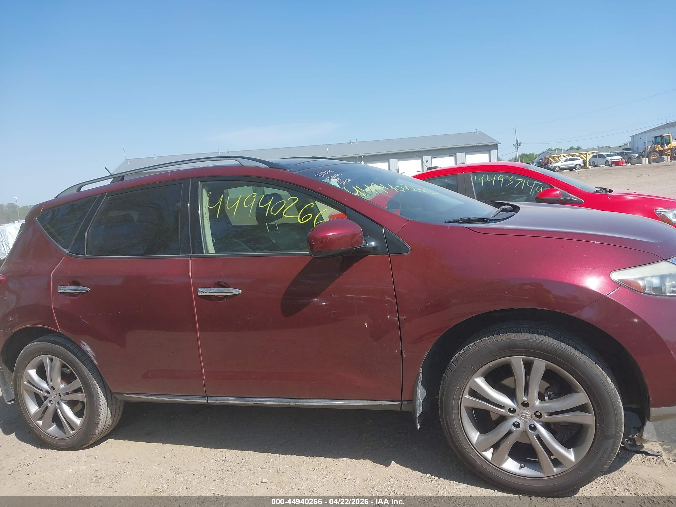 2012 Nissan Murano Le Red vin: JN8AZ1MWXCW236014