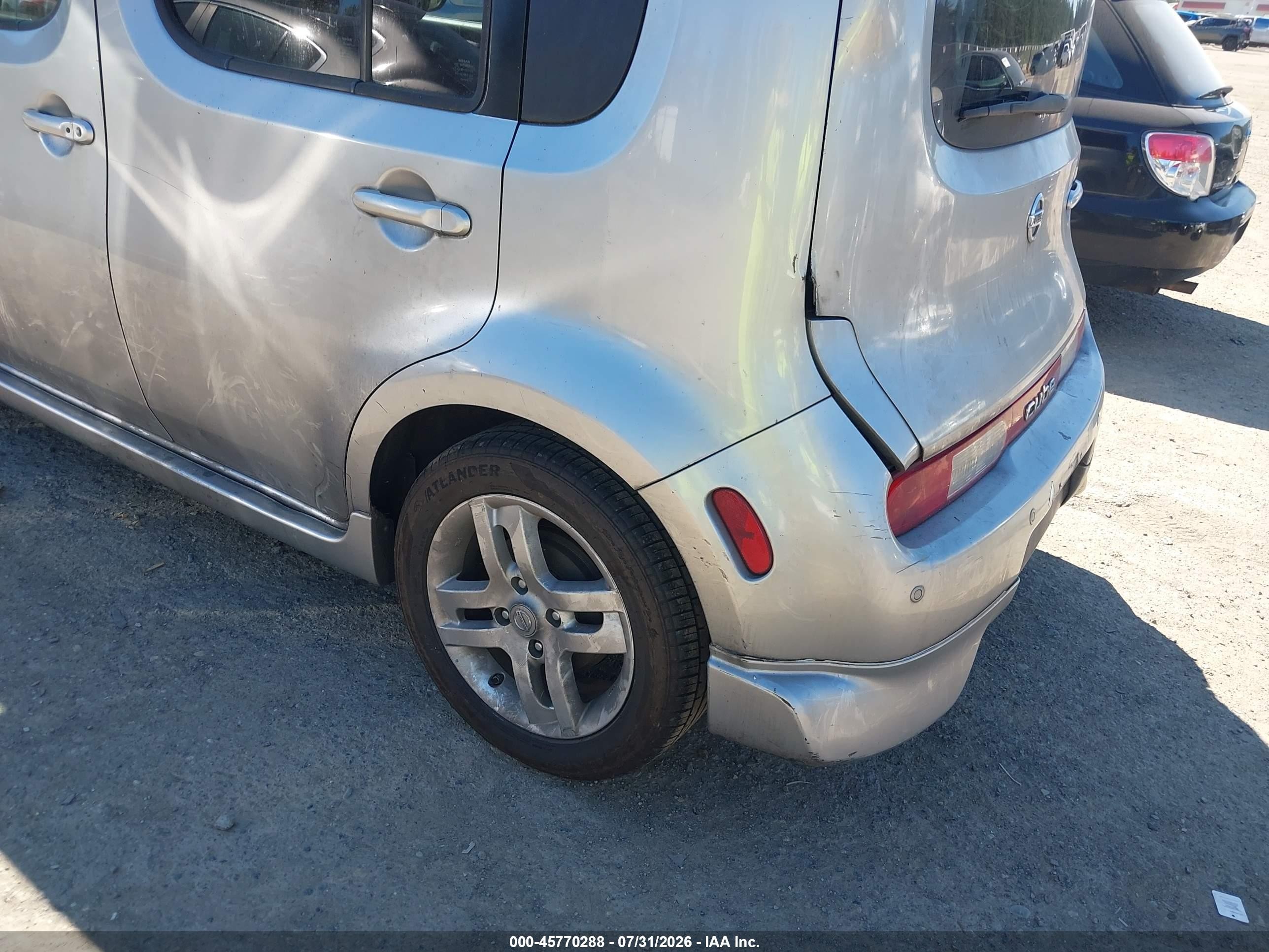 2009 Nissan Cube 1.8sl Silver vin: JN8AZ28R09T108272