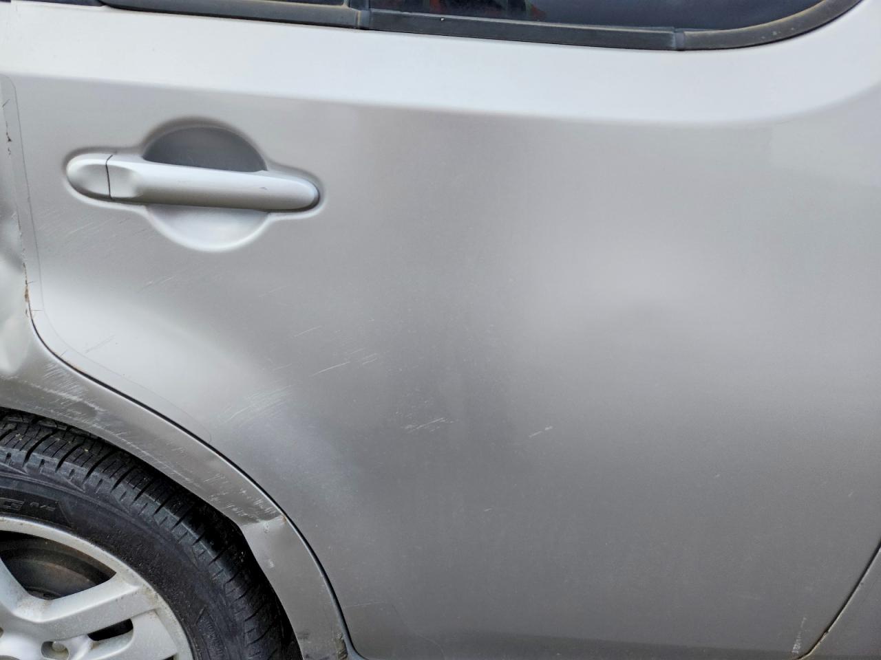 2009 Nissan Cube 1.8 Silver vin: JN8AZ28R09T108501