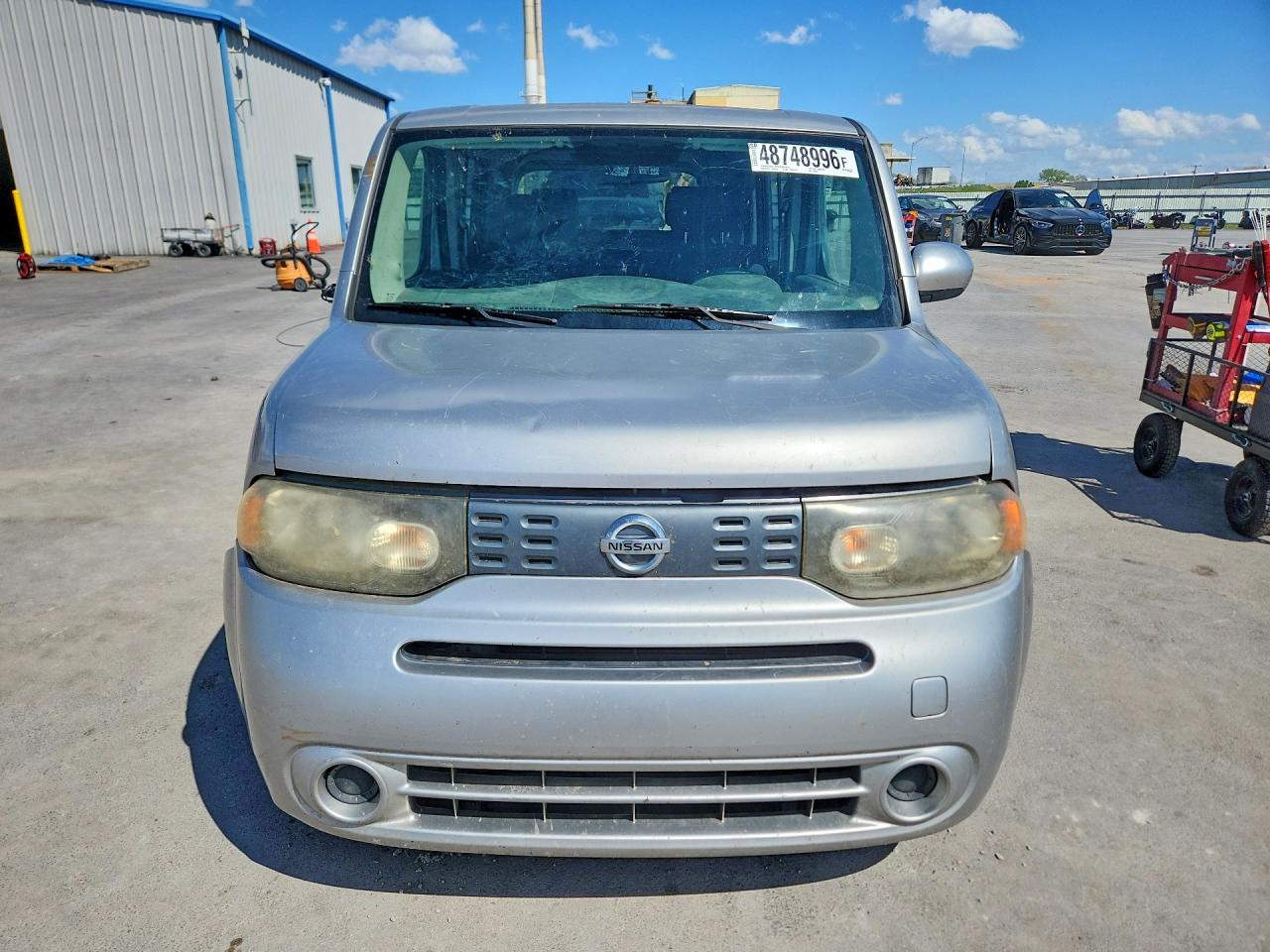 2009 Nissan Cube 1.8 Silver vin: JN8AZ28R09T130899