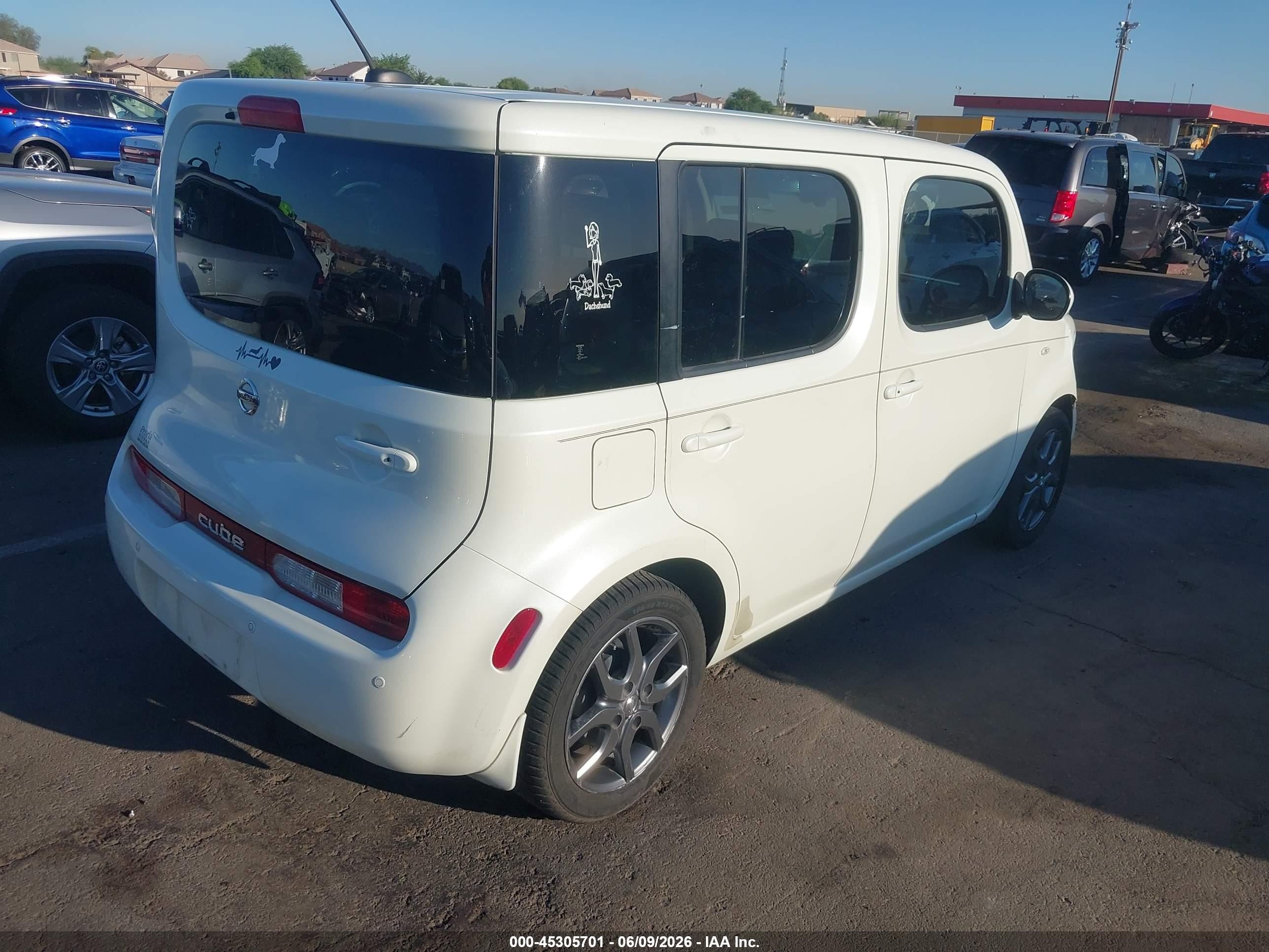 2009 Nissan Cube 1.8sl White vin: JN8AZ28R19T119622