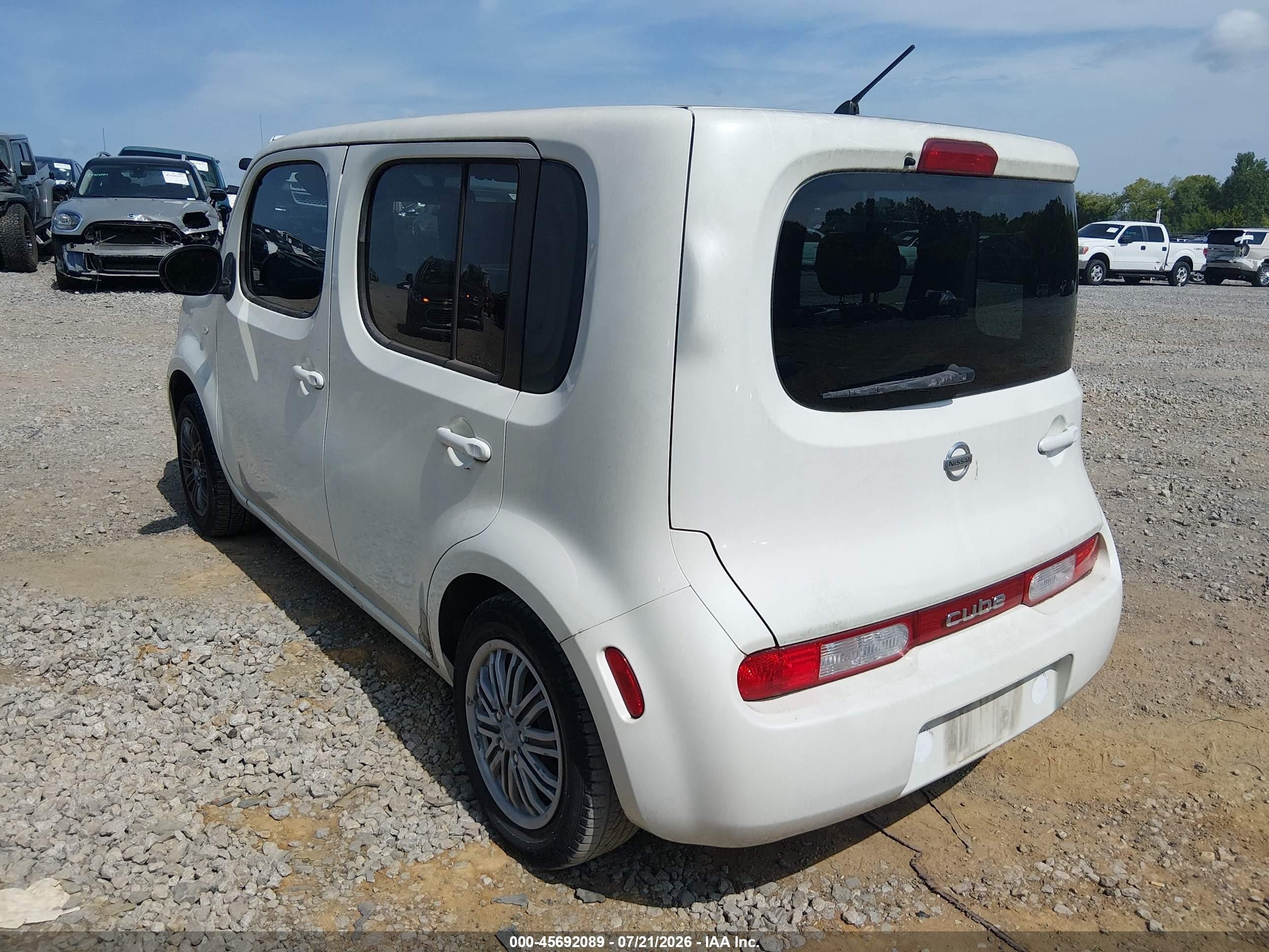 2009 Nissan Cube 1.8s White vin: JN8AZ28R49T104791