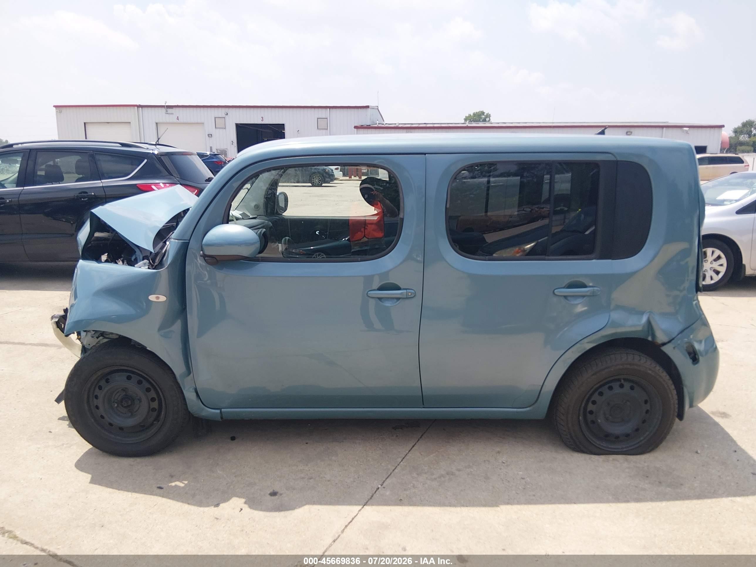 2009 Nissan Cube 1.8s Синий vin: JN8AZ28R49T107884