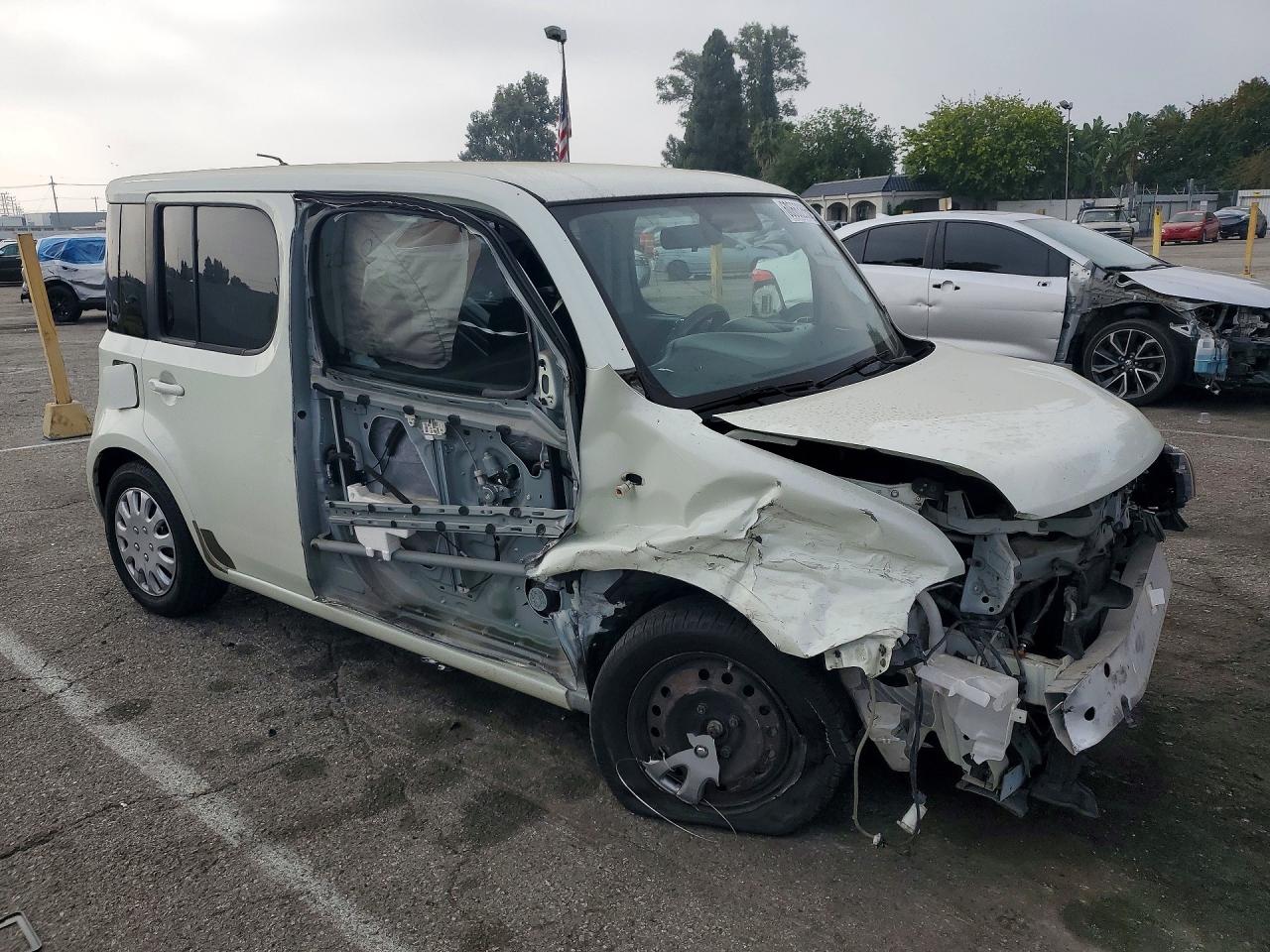 2009 Nissan Cube 1.8 White vin: JN8AZ28R69T127697