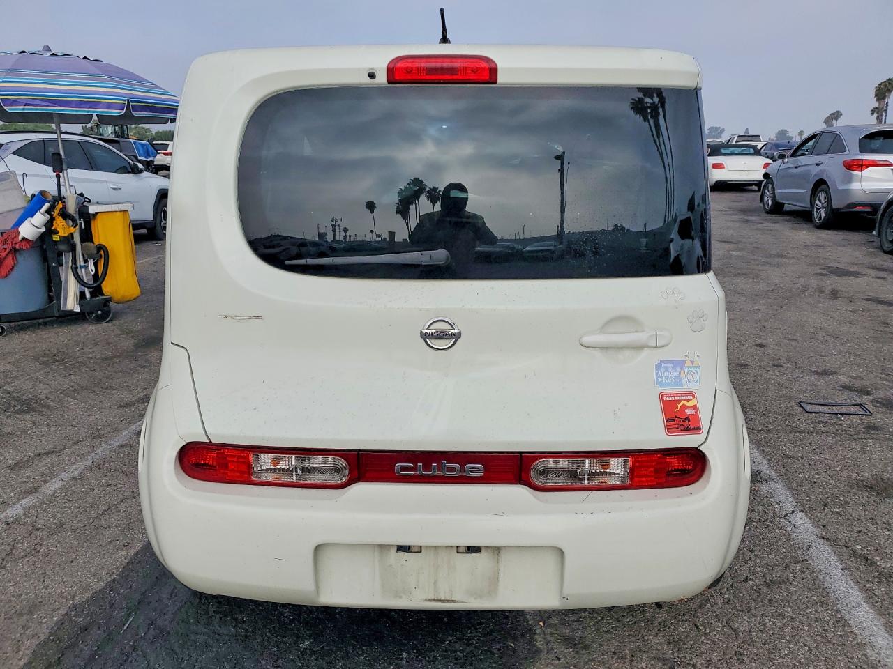 2009 Nissan Cube 1.8 White vin: JN8AZ28R69T127697