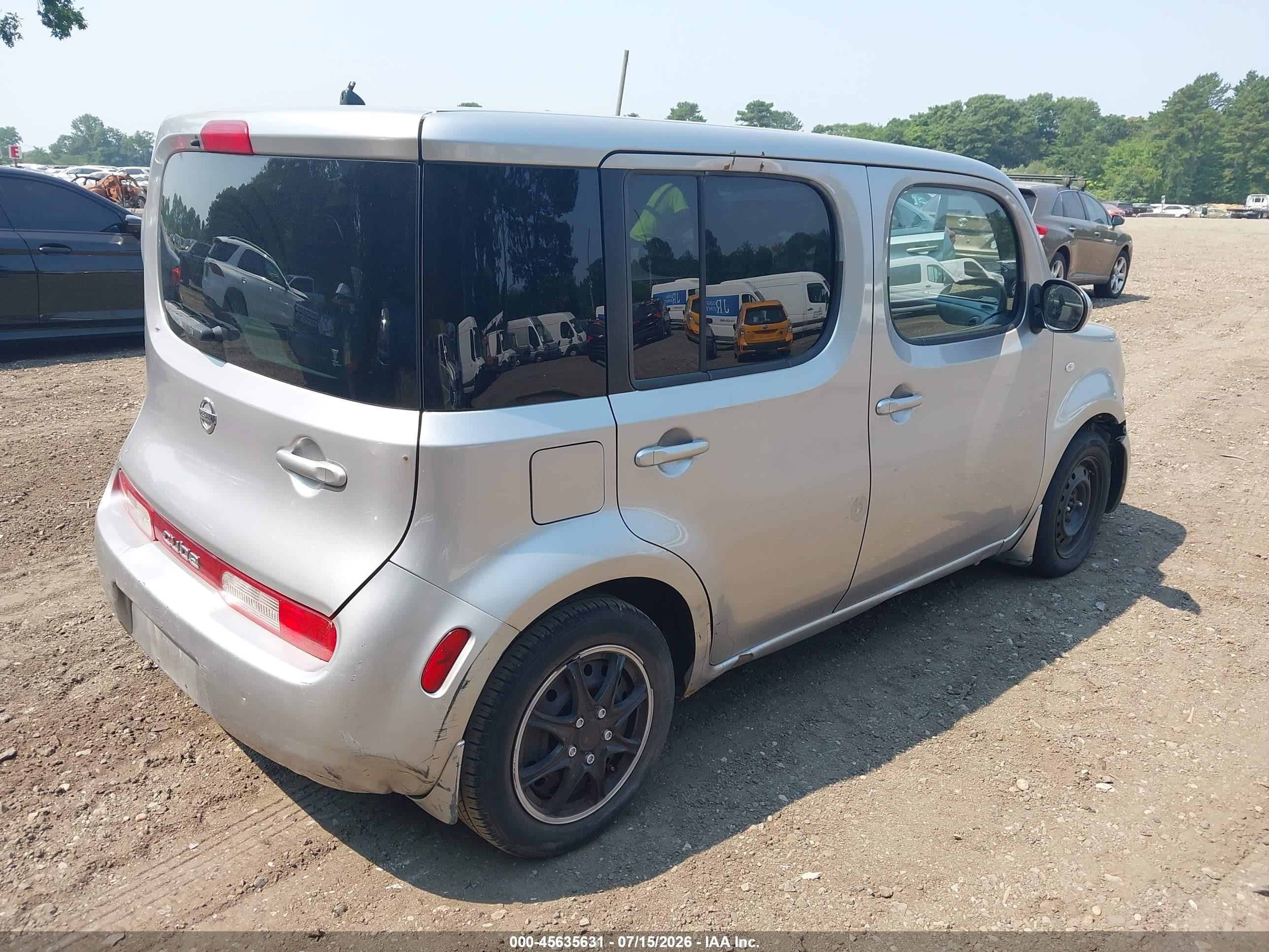 2009 Nissan Cube 1.8s Silver vin: JN8AZ28R79T110648