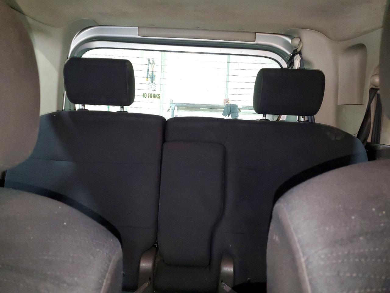 2009 Nissan Cube Base Silver vin: JN8AZ28R79T114232