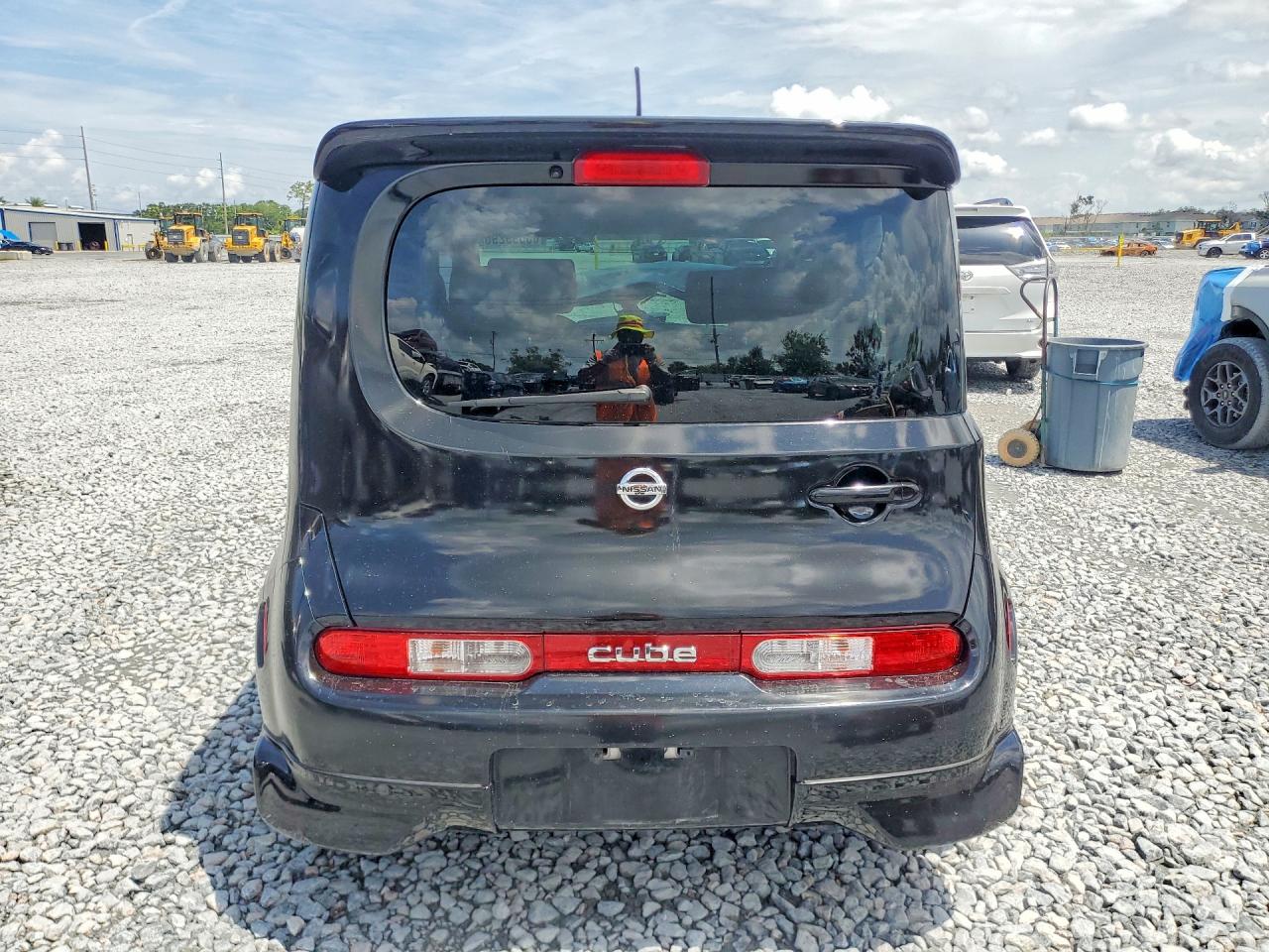 2009 Nissan Cube 1.8 Black vin: JN8AZ28R99T110392