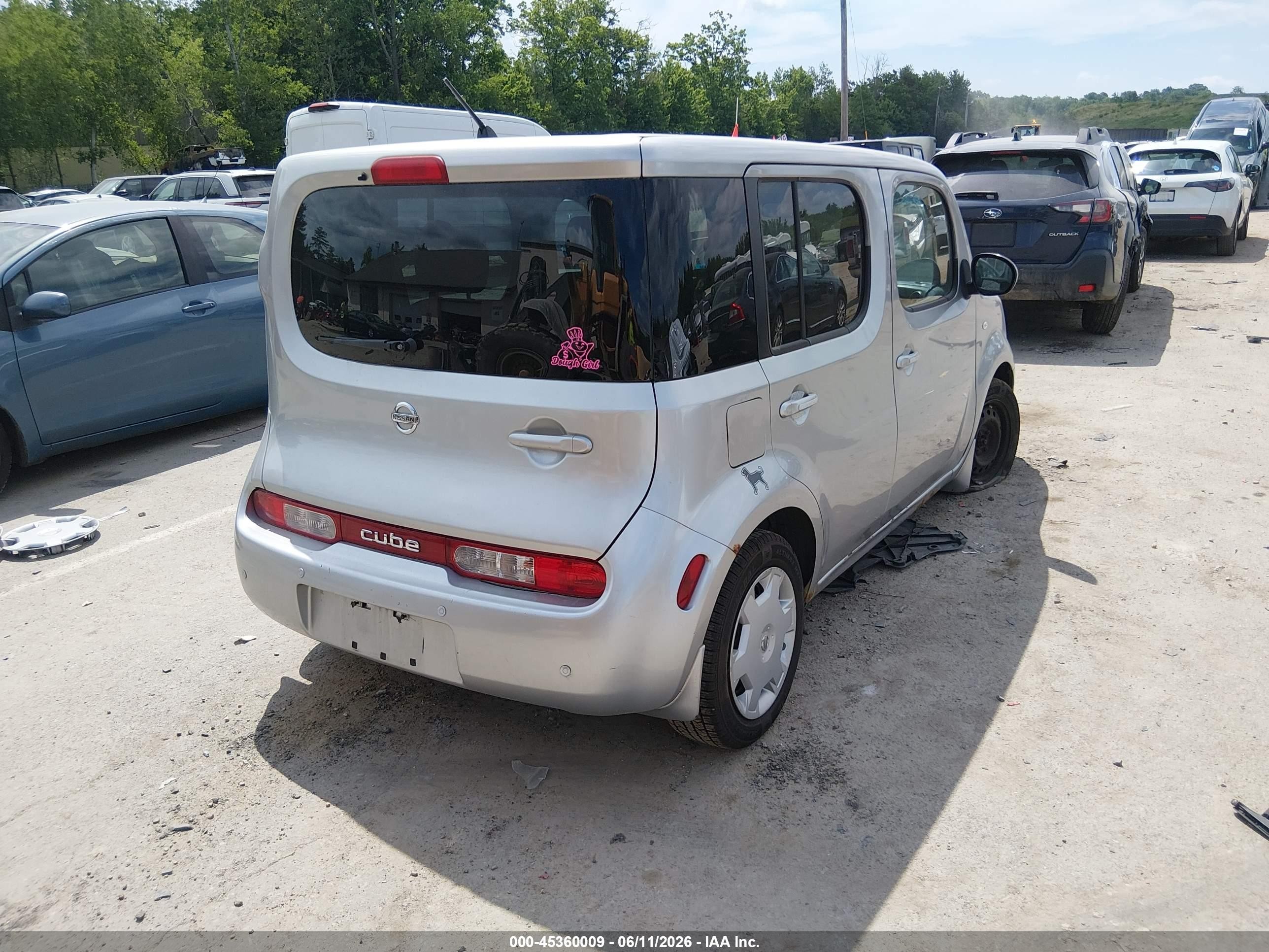2009 Nissan Cube 1.8s Silver vin: JN8AZ28RX9T112457