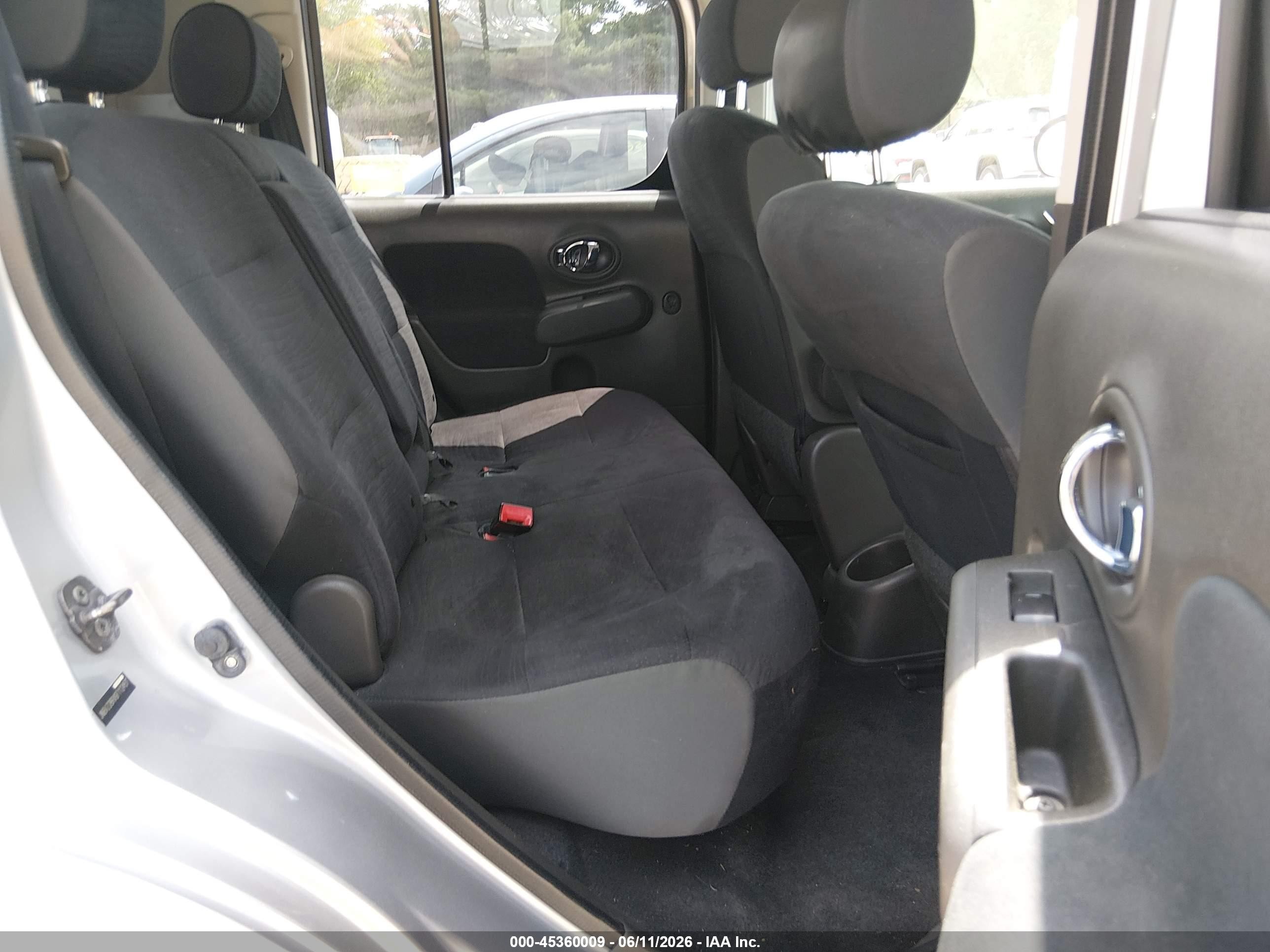 2009 Nissan Cube 1.8s Silver vin: JN8AZ28RX9T112457