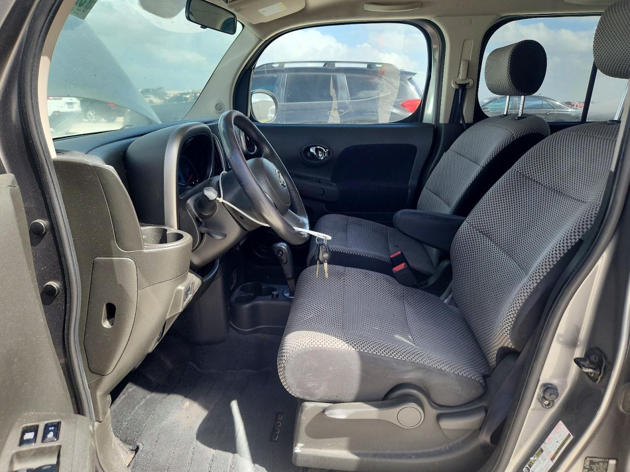 2009 Nissan Cube 1.8 Gray vin: JN8AZ28RX9T129470