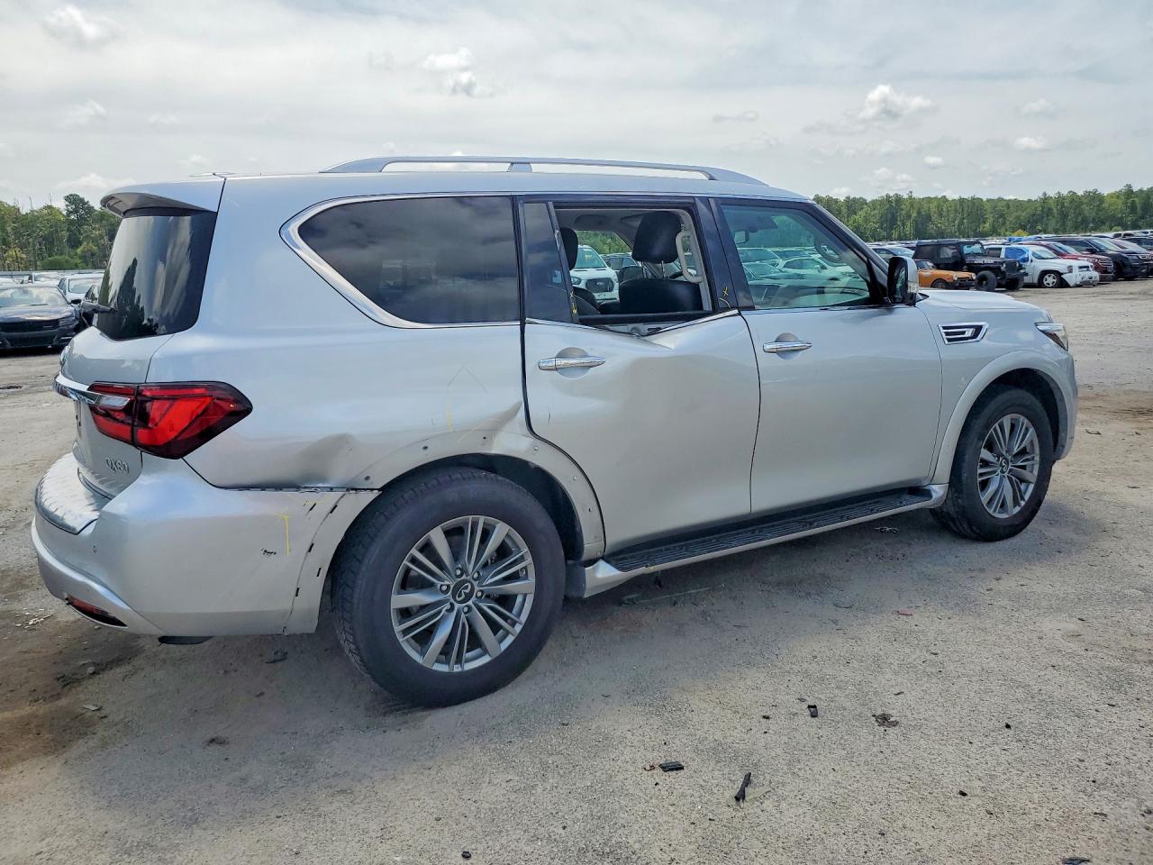 2021 Infiniti Qx80 Luxe Silver vin: JN8AZ2AE8M9272205