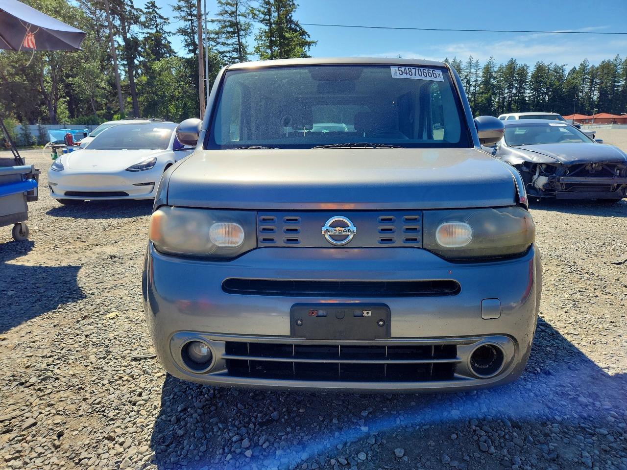 2010 Nissan Cube 1.8 Silver vin: JN8AZ2KR2AT166011