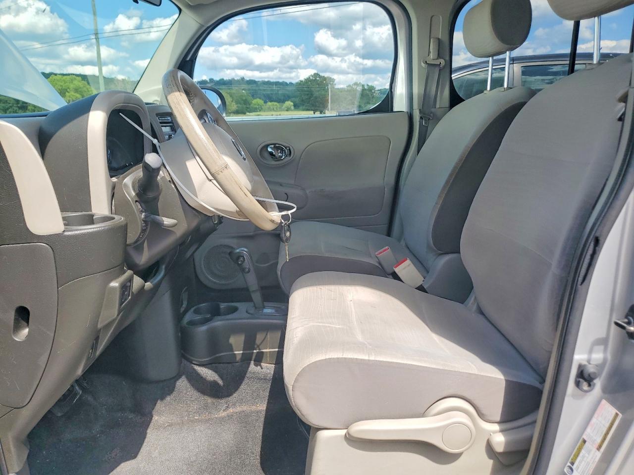 2011 Nissan Cube 1.8 Silver vin: JN8AZ2KR2BT207822