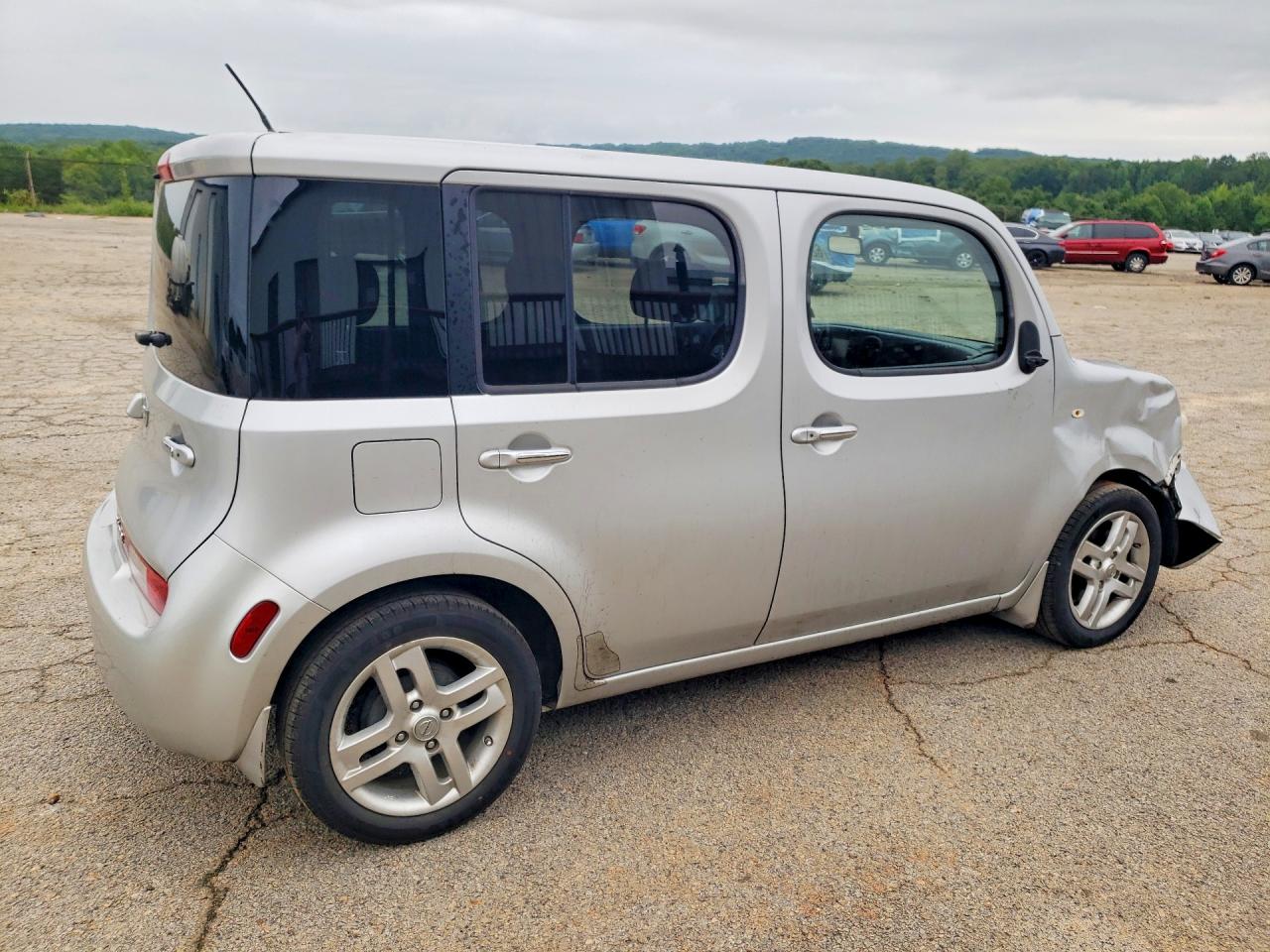 2012 Nissan Cube 1.8 Silver vin: JN8AZ2KR3CT251104
