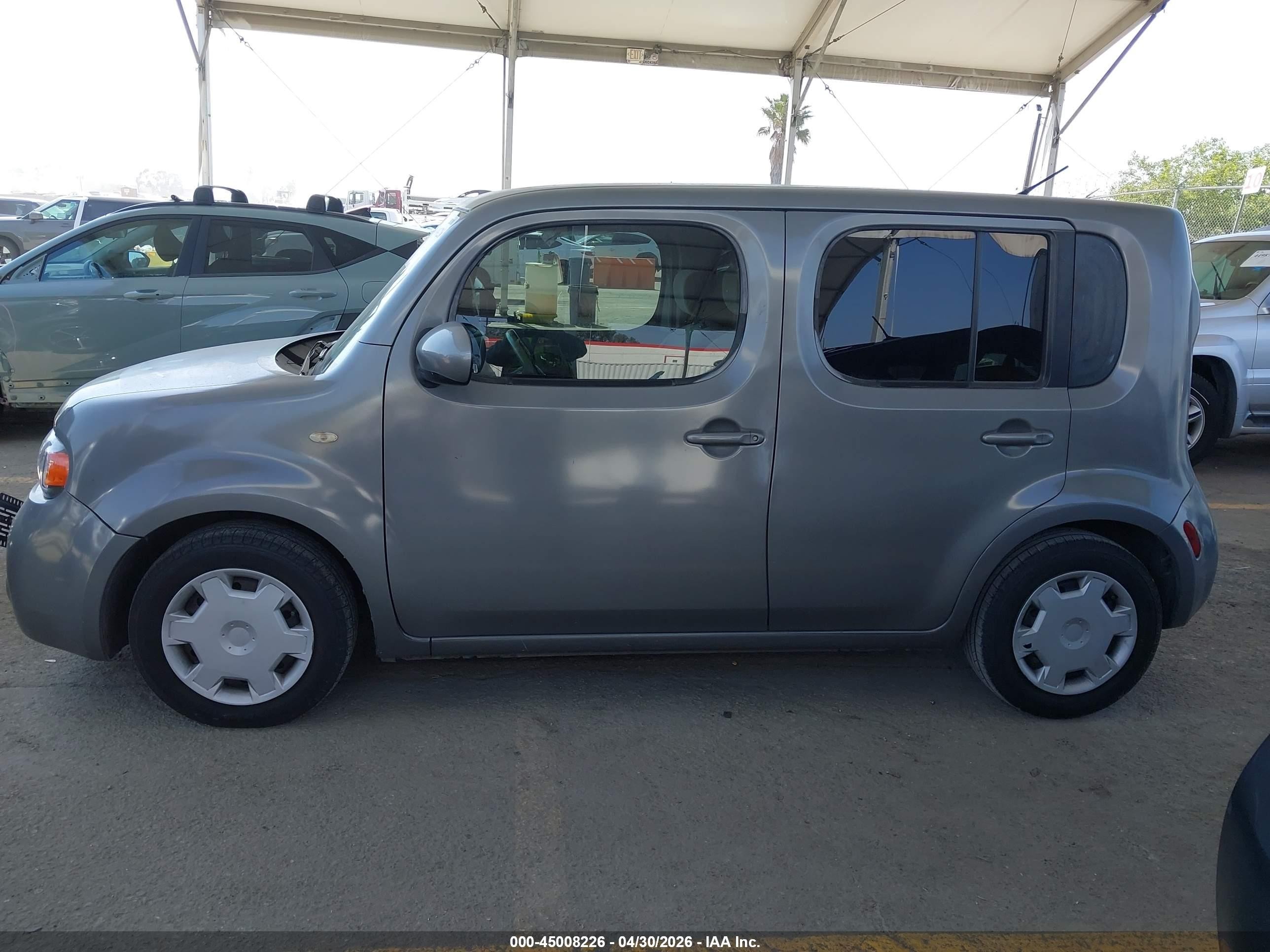 2010 Nissan Cube 1.8s Серый vin: JN8AZ2KR5AT161949