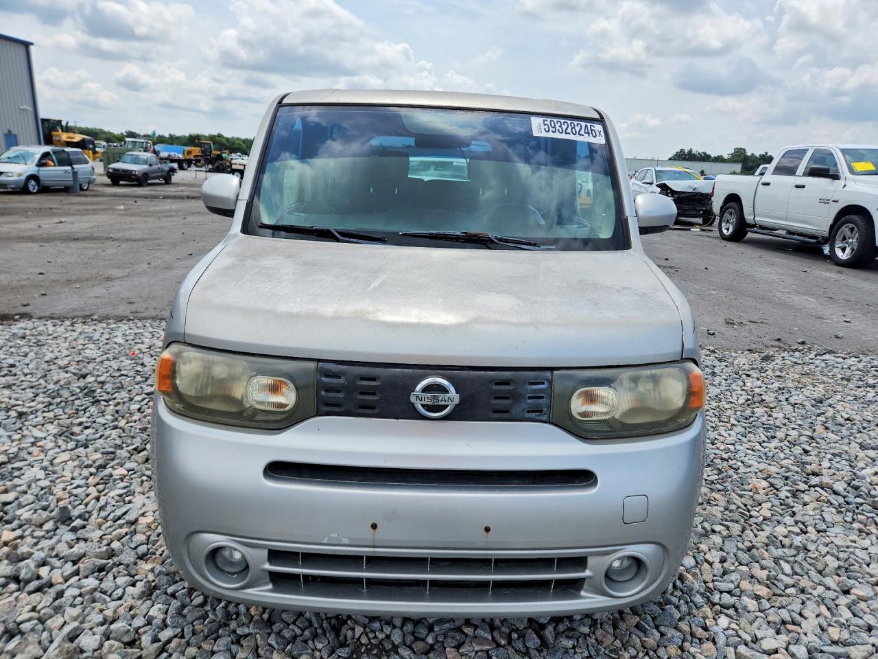 2010 Nissan Cube 1.8 Silver vin: JN8AZ2KR5AT165614