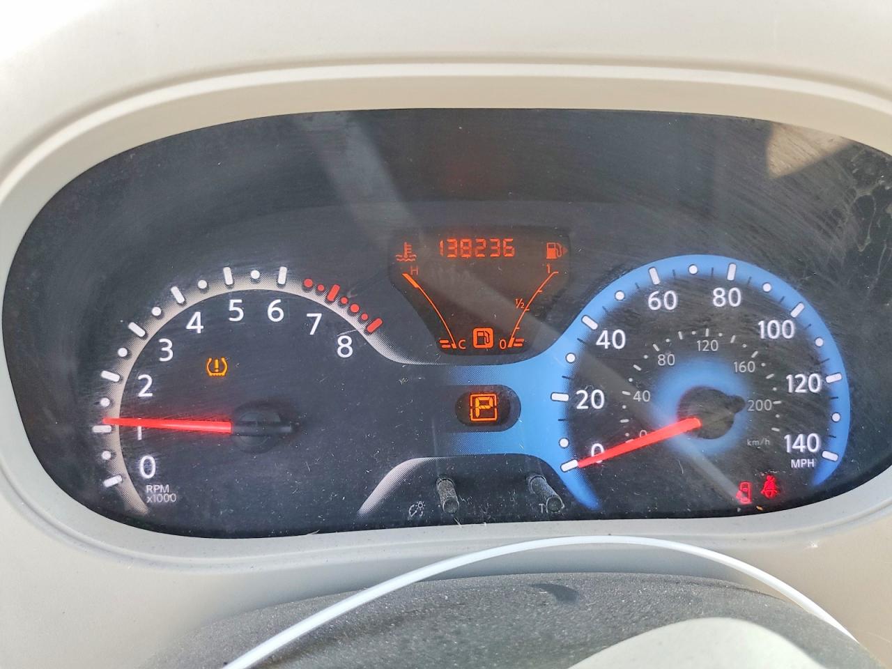 2011 Nissan Cube 1.8 Silver vin: JN8AZ2KR7BT207377