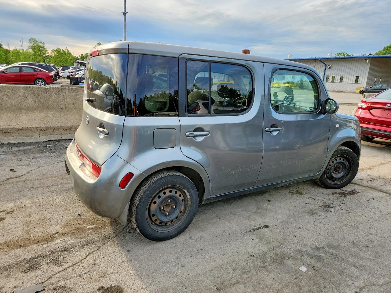 2010 Nissan Cube Silver vin: JN8AZ2KR8AT162173