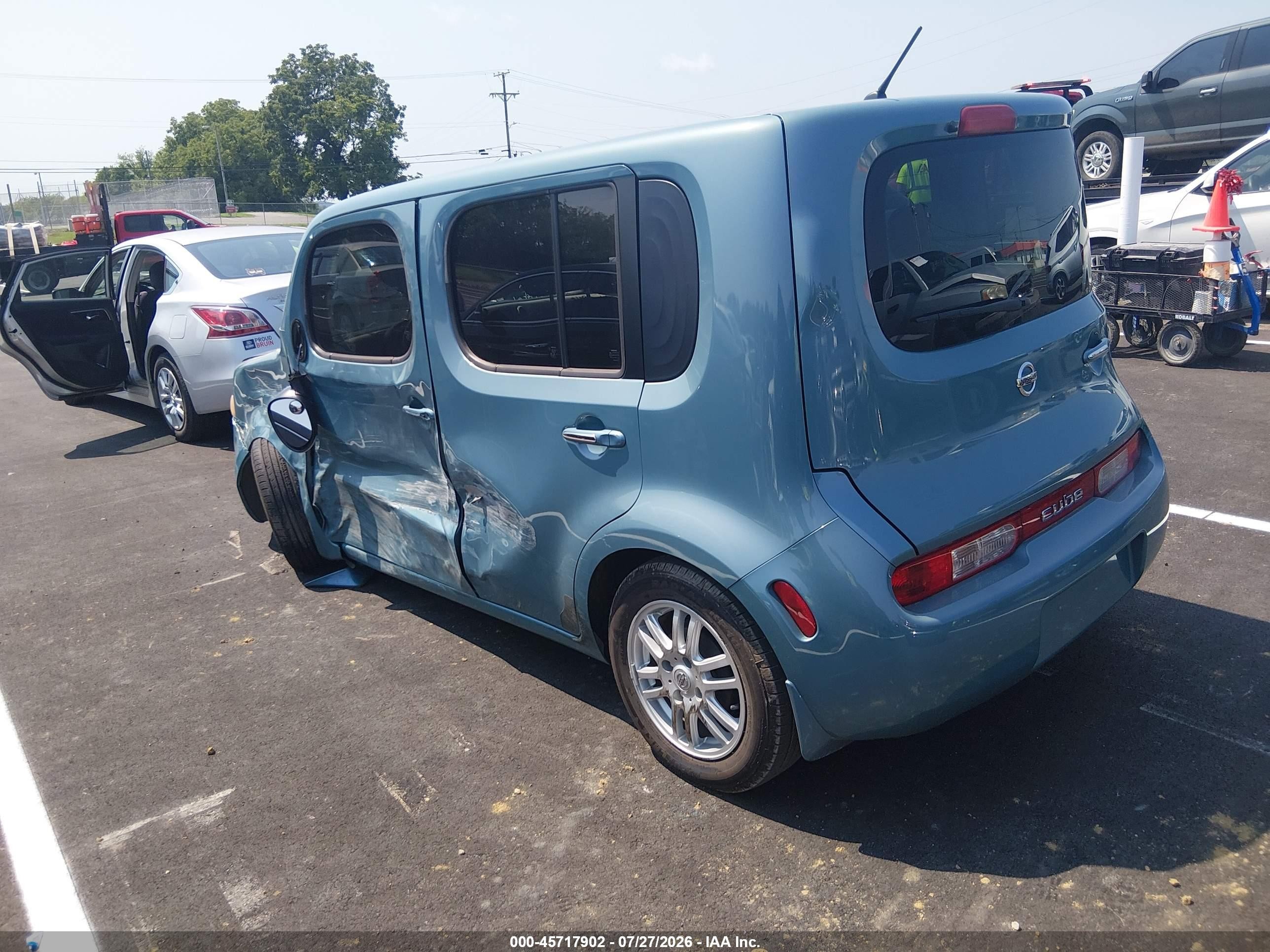2011 Nissan Cube 1.8s Blue vin: JN8AZ2KR8BT213768