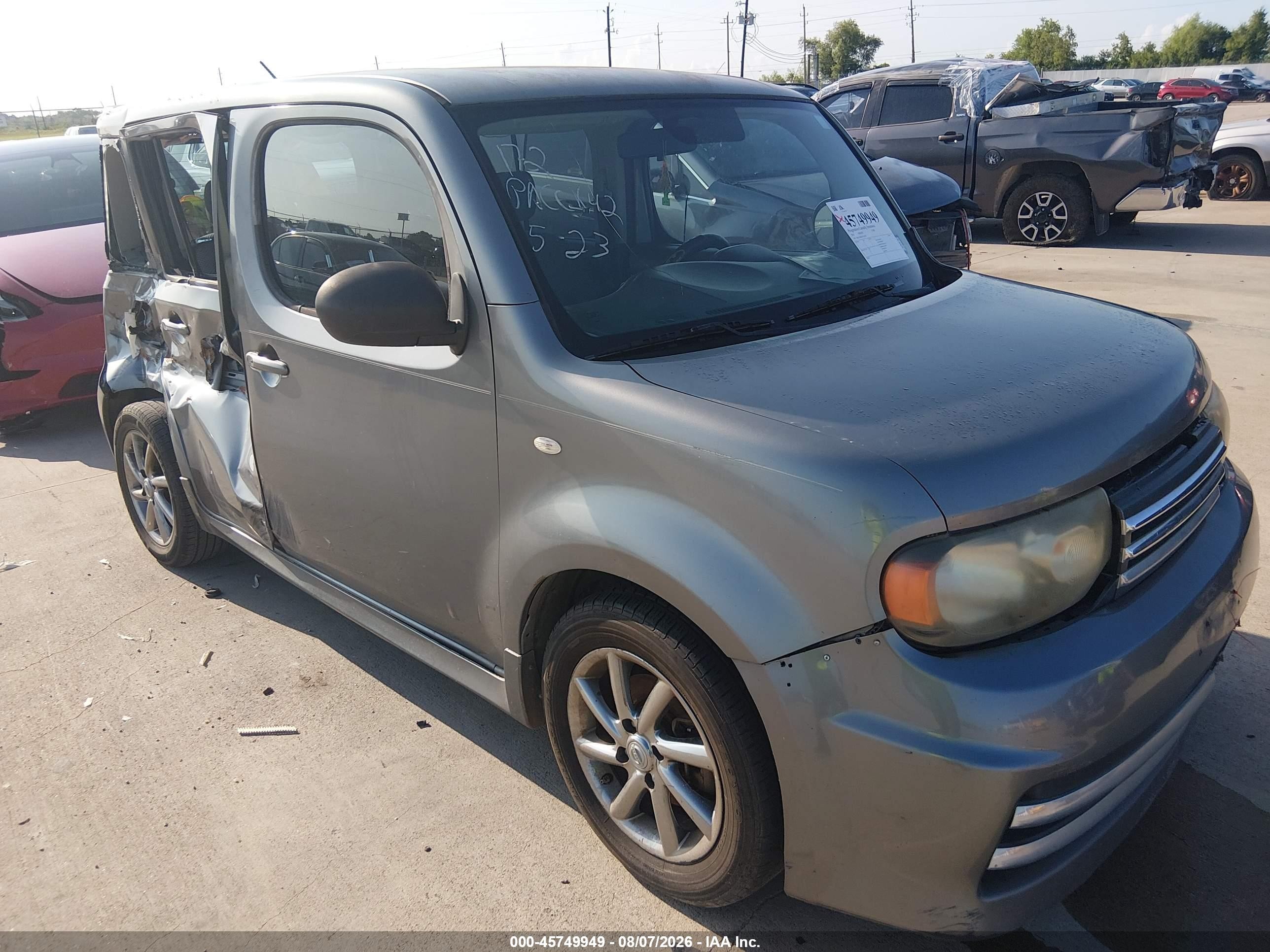 2010 Nissan Cube 1.8 Krom Gray vin: JN8AZ2KRXAT165656