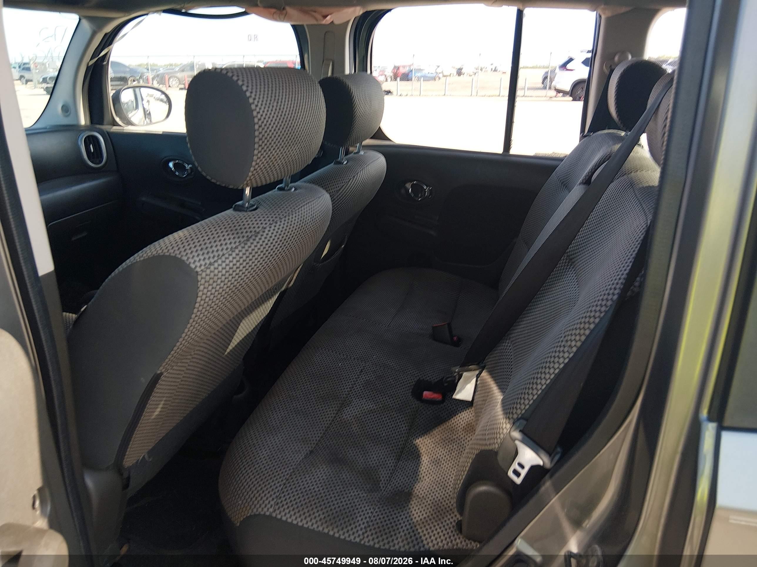 2010 Nissan Cube 1.8 Krom Gray vin: JN8AZ2KRXAT165656