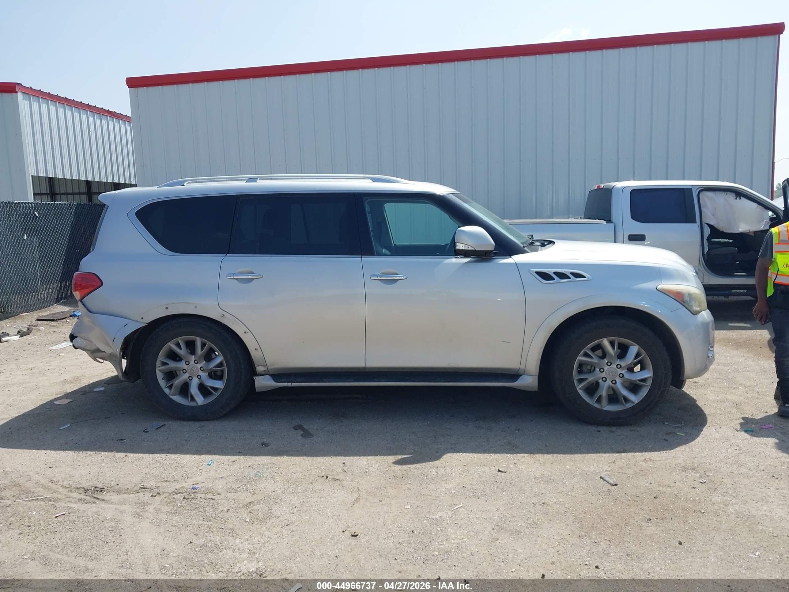 2011 Infiniti Qx56   Silver vin: JN8AZ2NC2B9301090