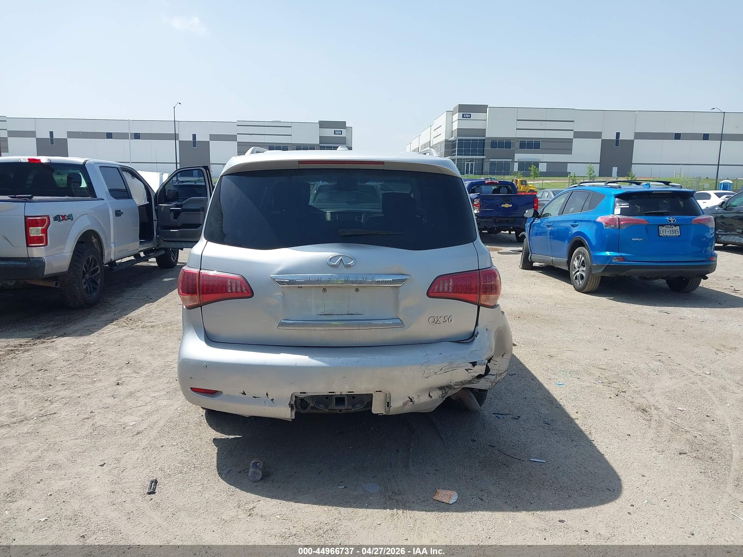 2011 Infiniti Qx56   Silver vin: JN8AZ2NC2B9301090
