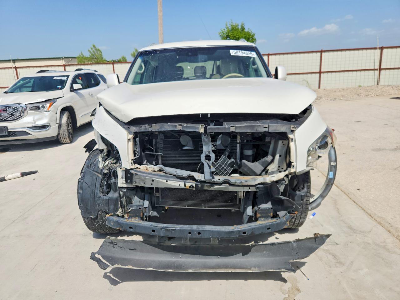 2011 Infiniti Qx56 Base White vin: JN8AZ2NC5B9302508