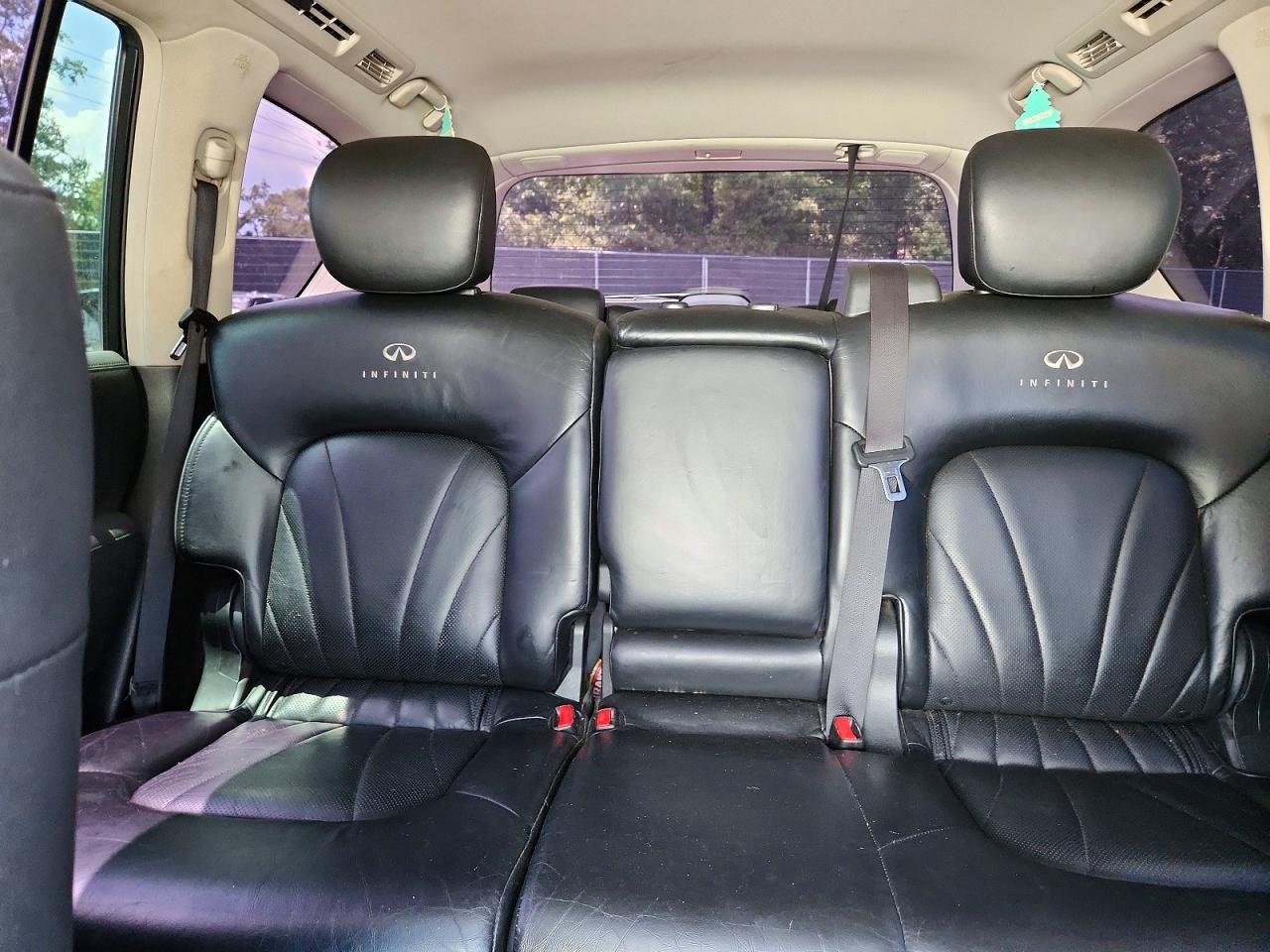 2011 Infiniti Qx56 Base Silver vin: JN8AZ2NC6B9300721