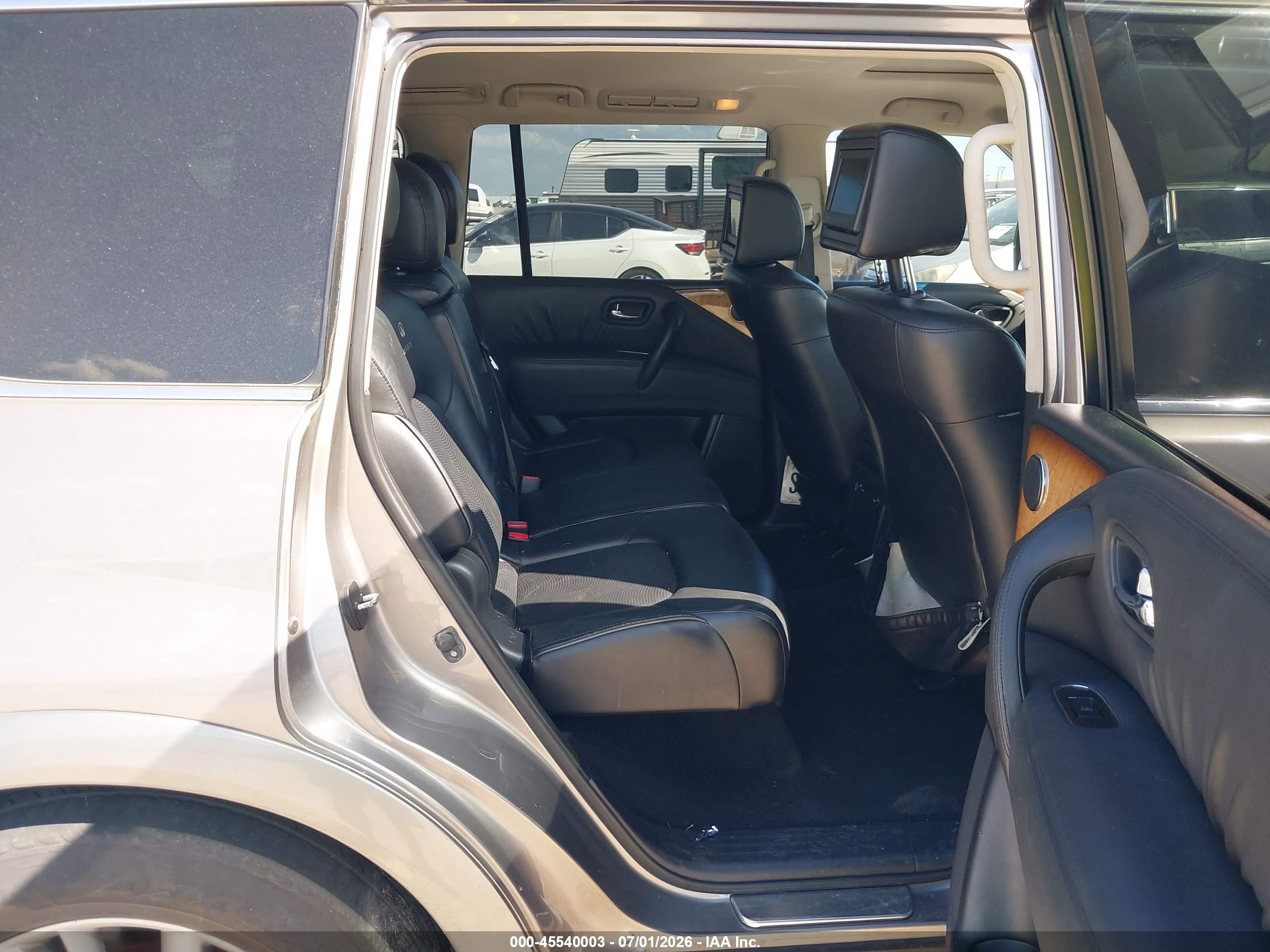2011 Infiniti Qx56   Gray vin: JN8AZ2NC6B9301044