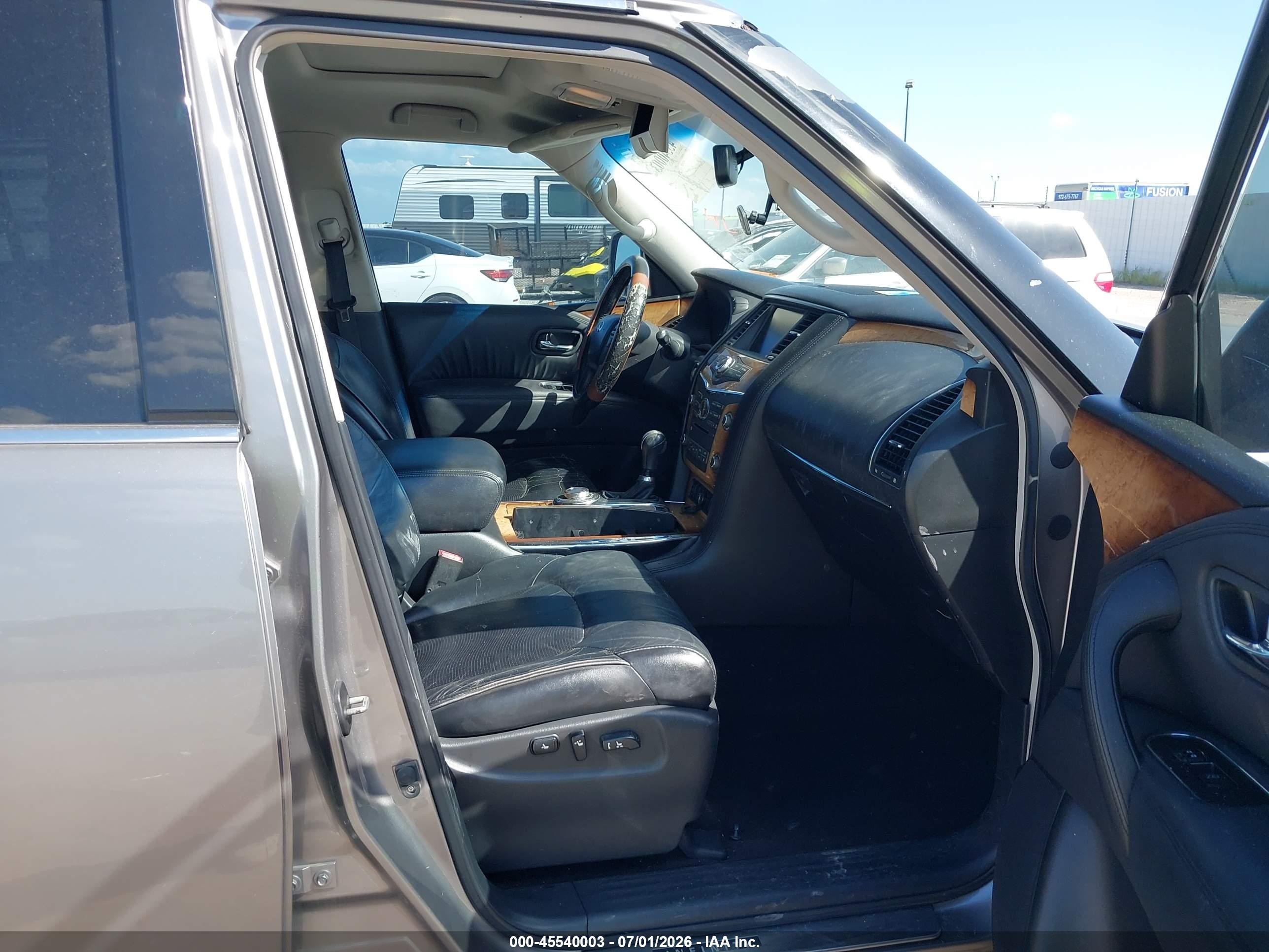 2011 Infiniti Qx56   Gray vin: JN8AZ2NC6B9301044