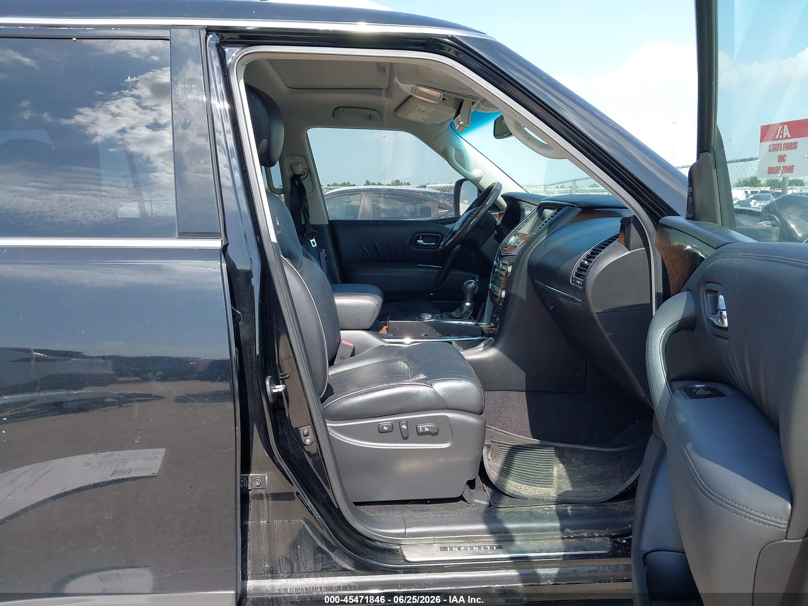 2012 Infiniti Qx56   Черный vin: JN8AZ2NC7C9315066