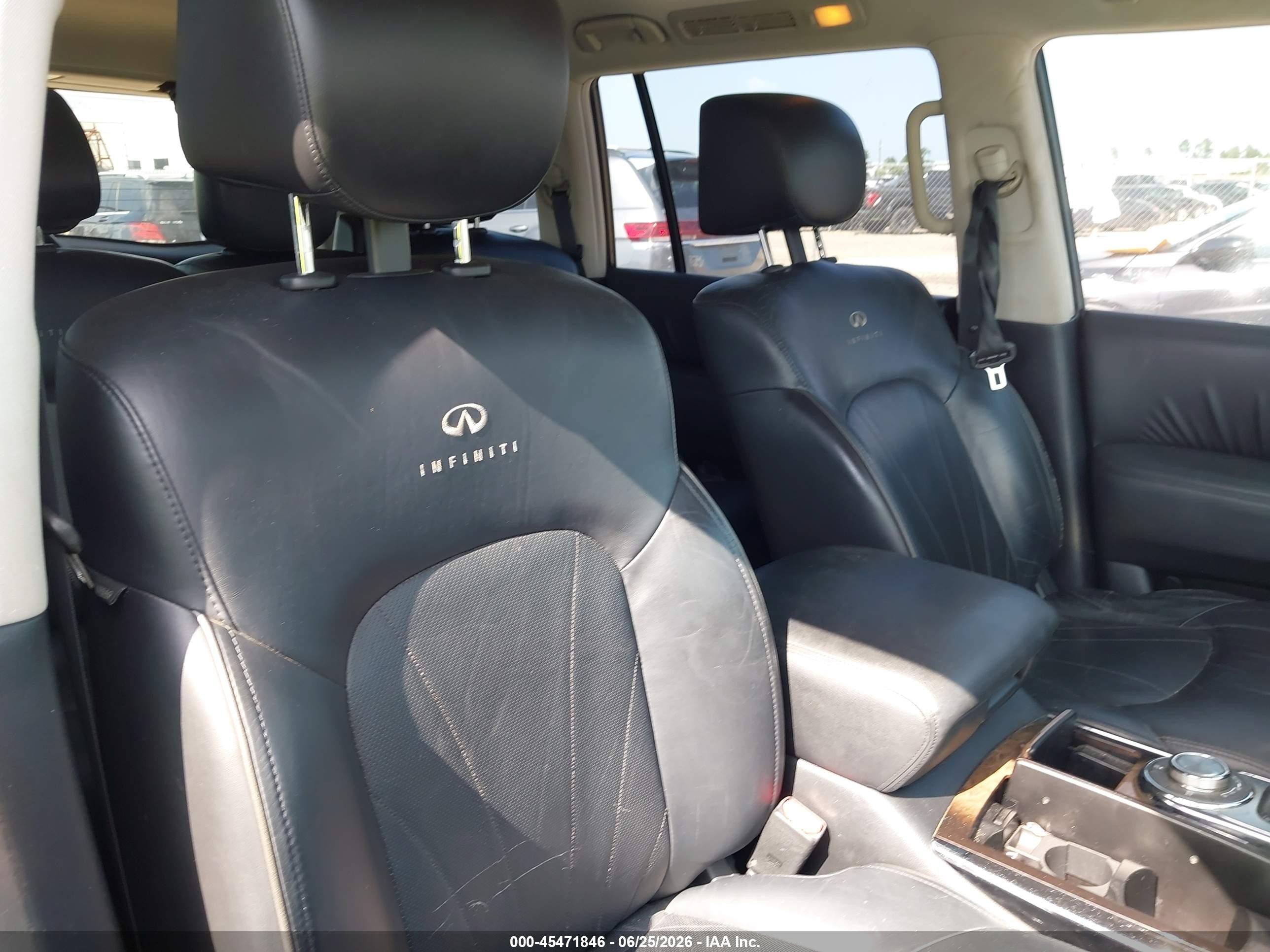2012 Infiniti Qx56   Черный vin: JN8AZ2NC7C9315066