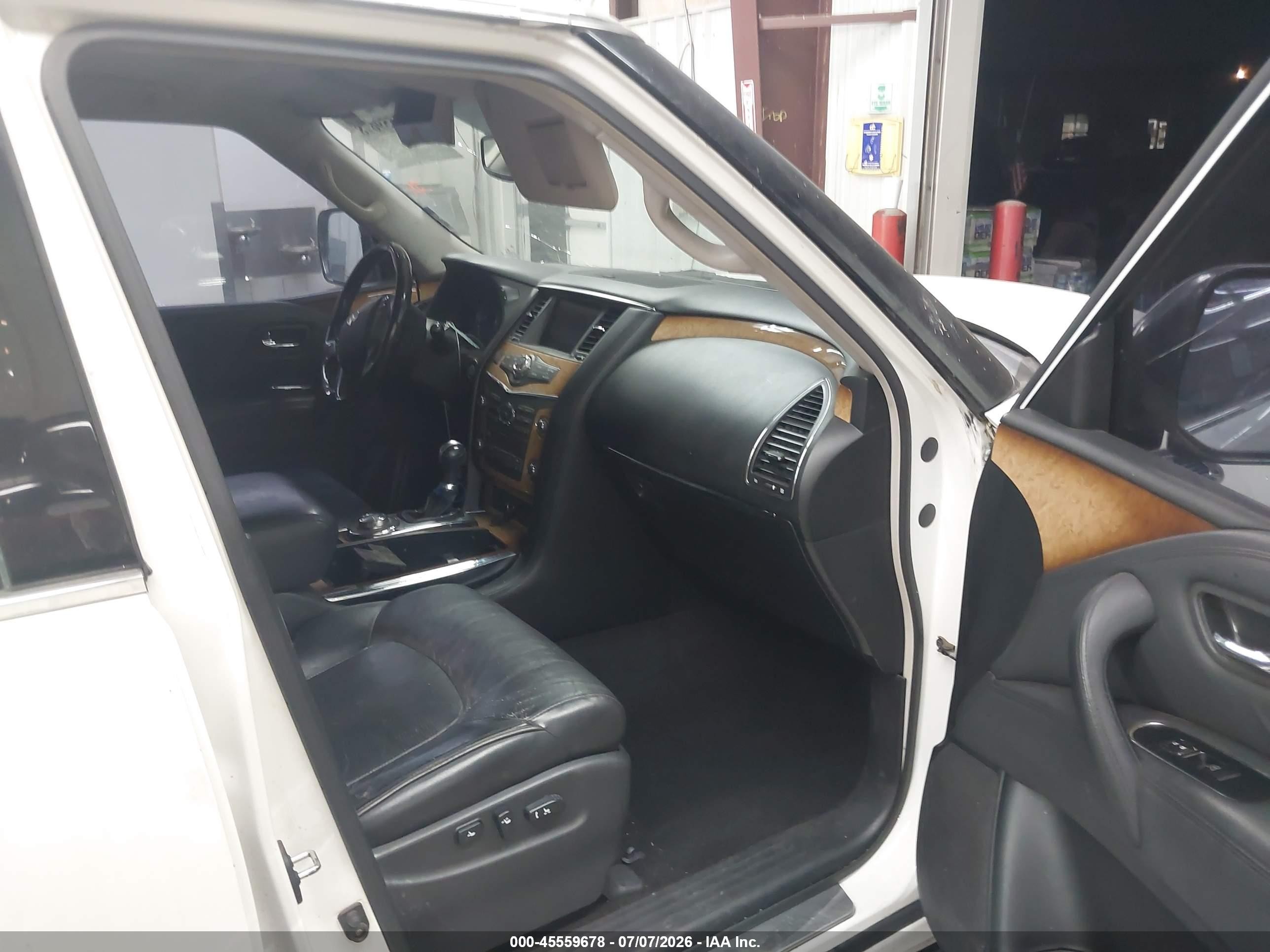 2012 Infiniti Qx56   White vin: JN8AZ2NC9C9316770